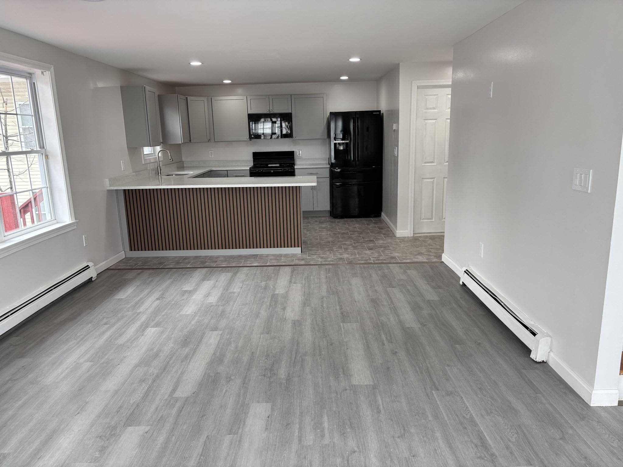 100 Hancock Street, Lawrence, MA 01841