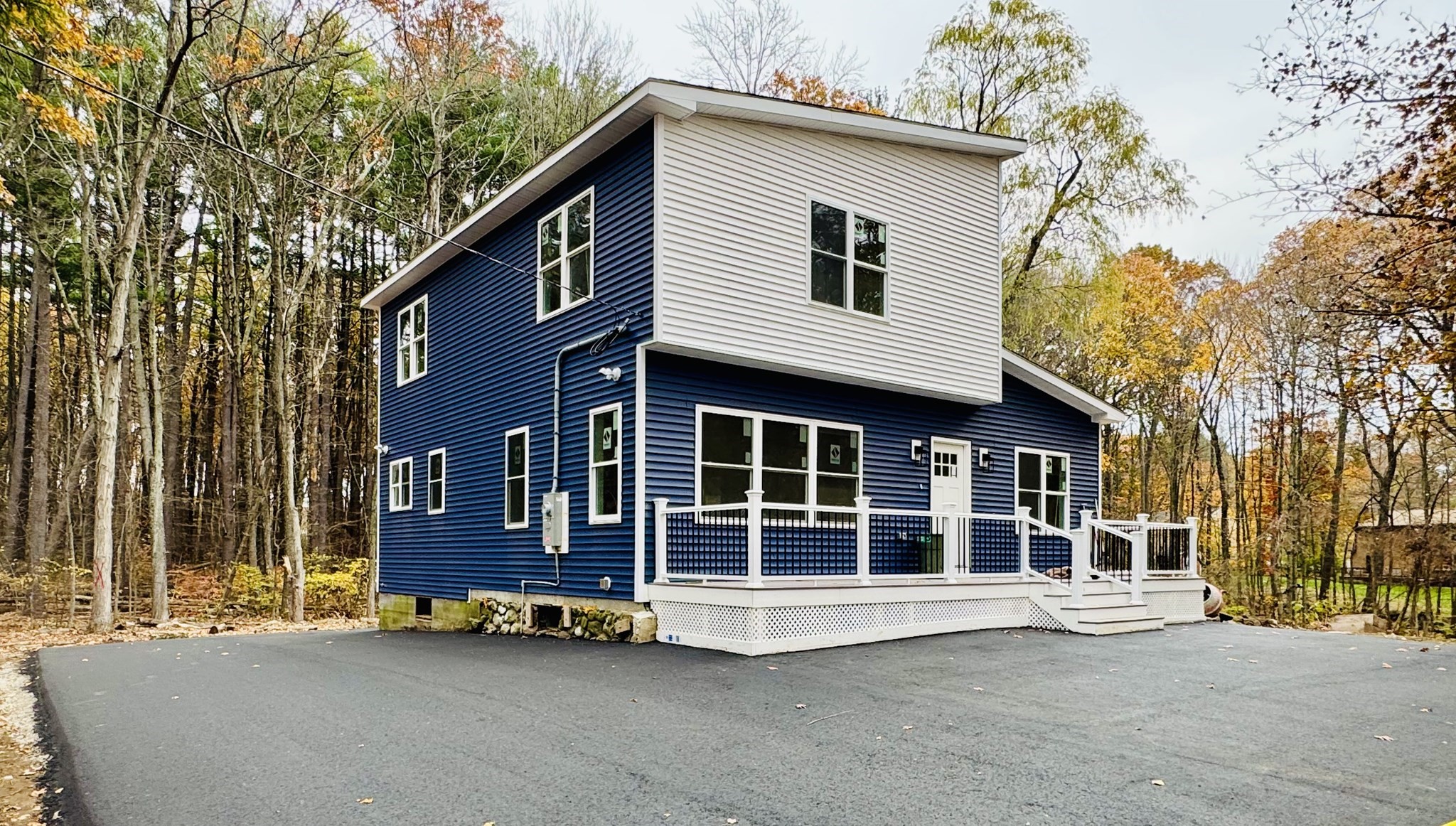 40 Craigie Ave, Haverhill, MA 01830