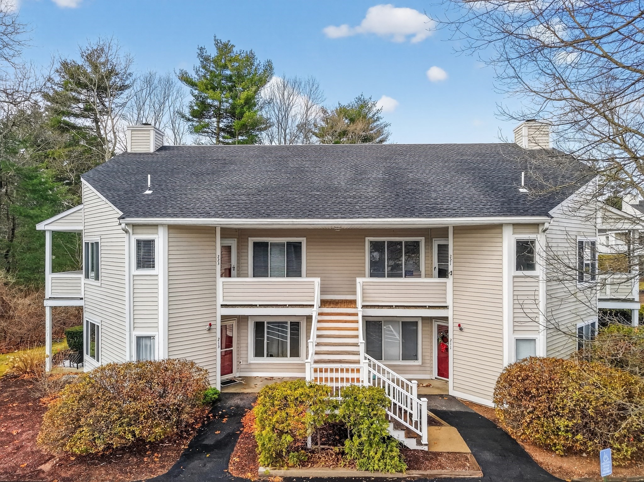 750 Whittenton St Unit 221, Taunton, MA 02780