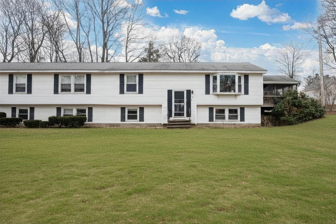 138 Howe St Unit 138, Marlborough, MA 01752