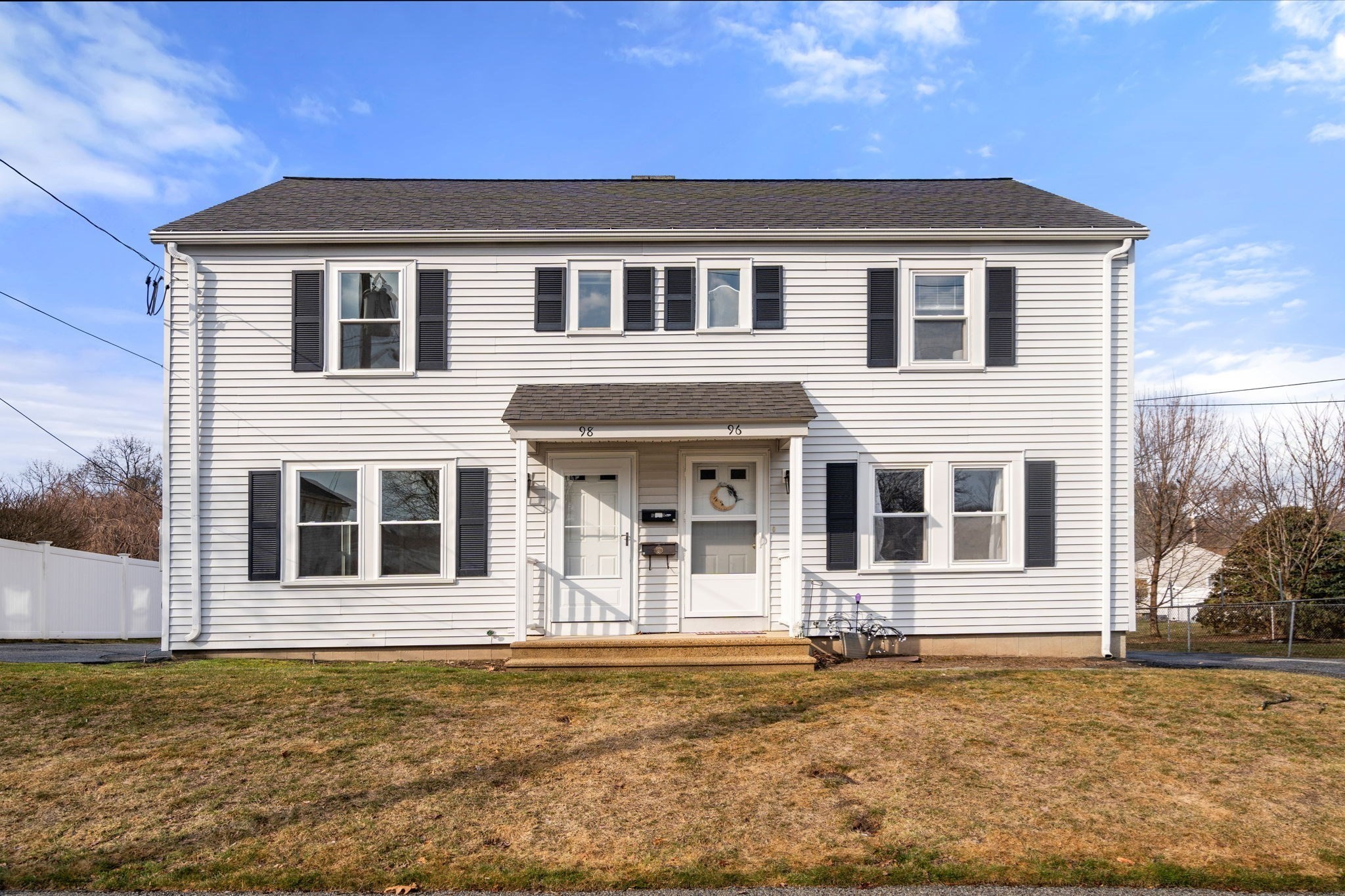 96 Uncatena Ave, Worcester, MA 01606