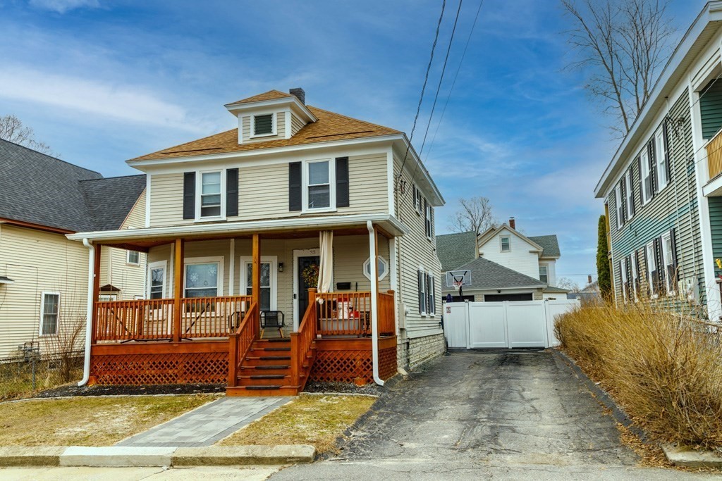 33 Henry Street, Fitchburg, MA 01420