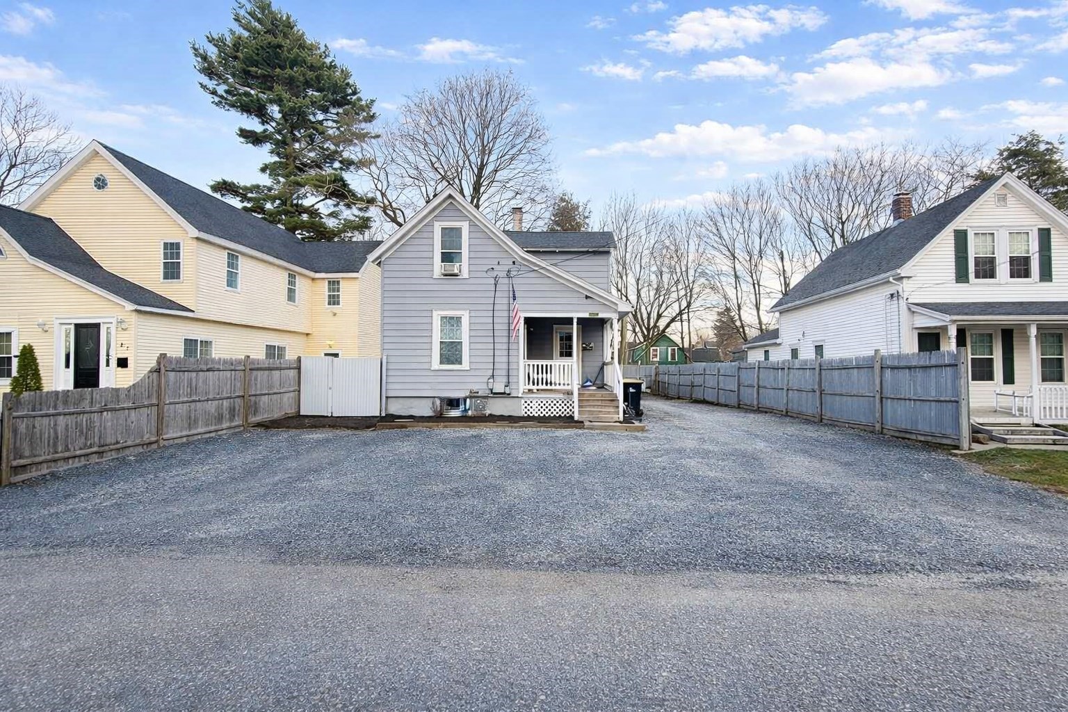 23 Stillman St, Framingham, MA 01702