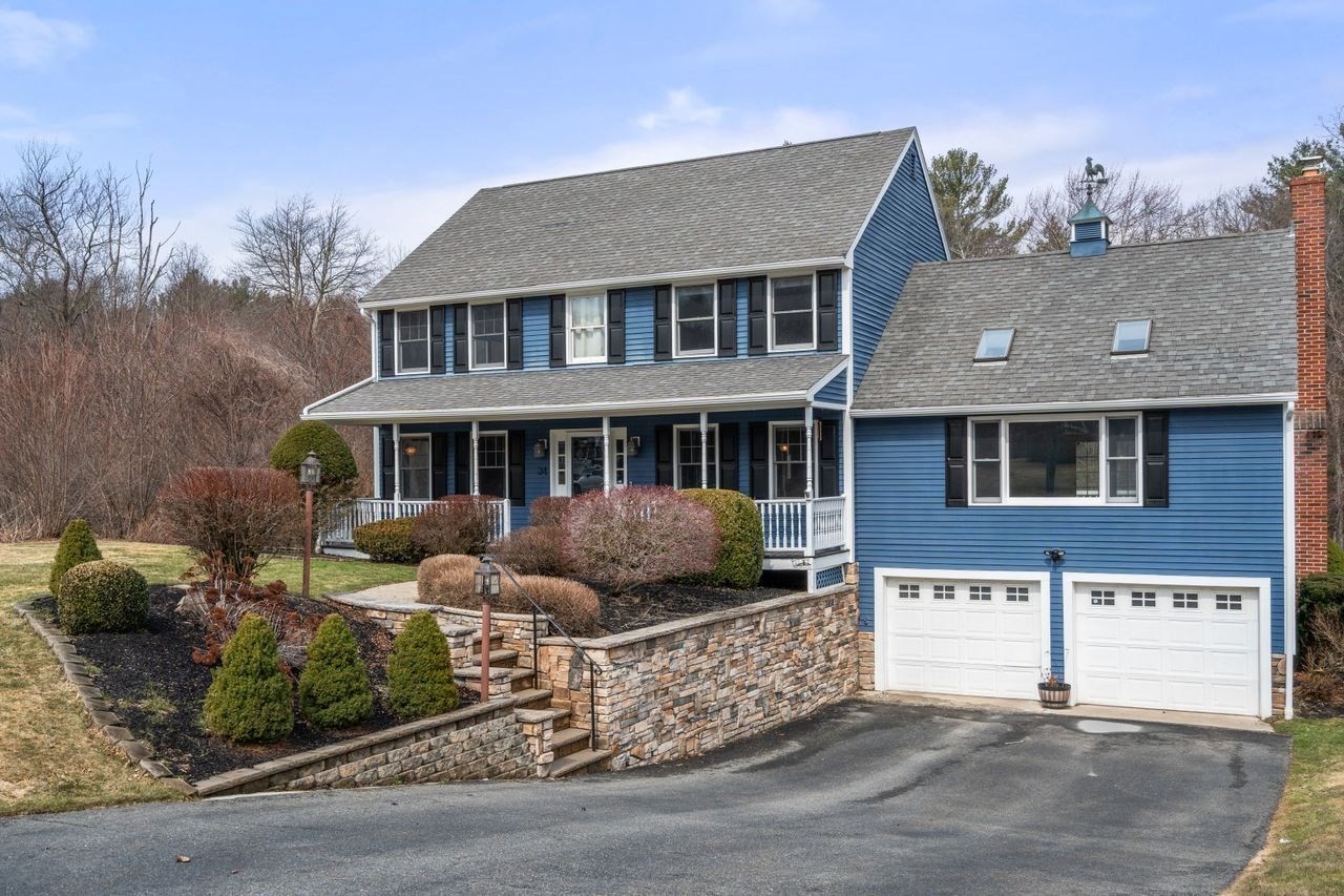 34 Sable Run Ln, Methuen, MA 01844