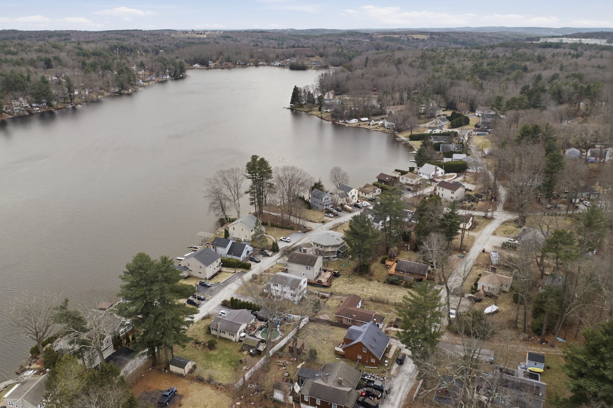 72 Park Rd, Charlton, MA 01507