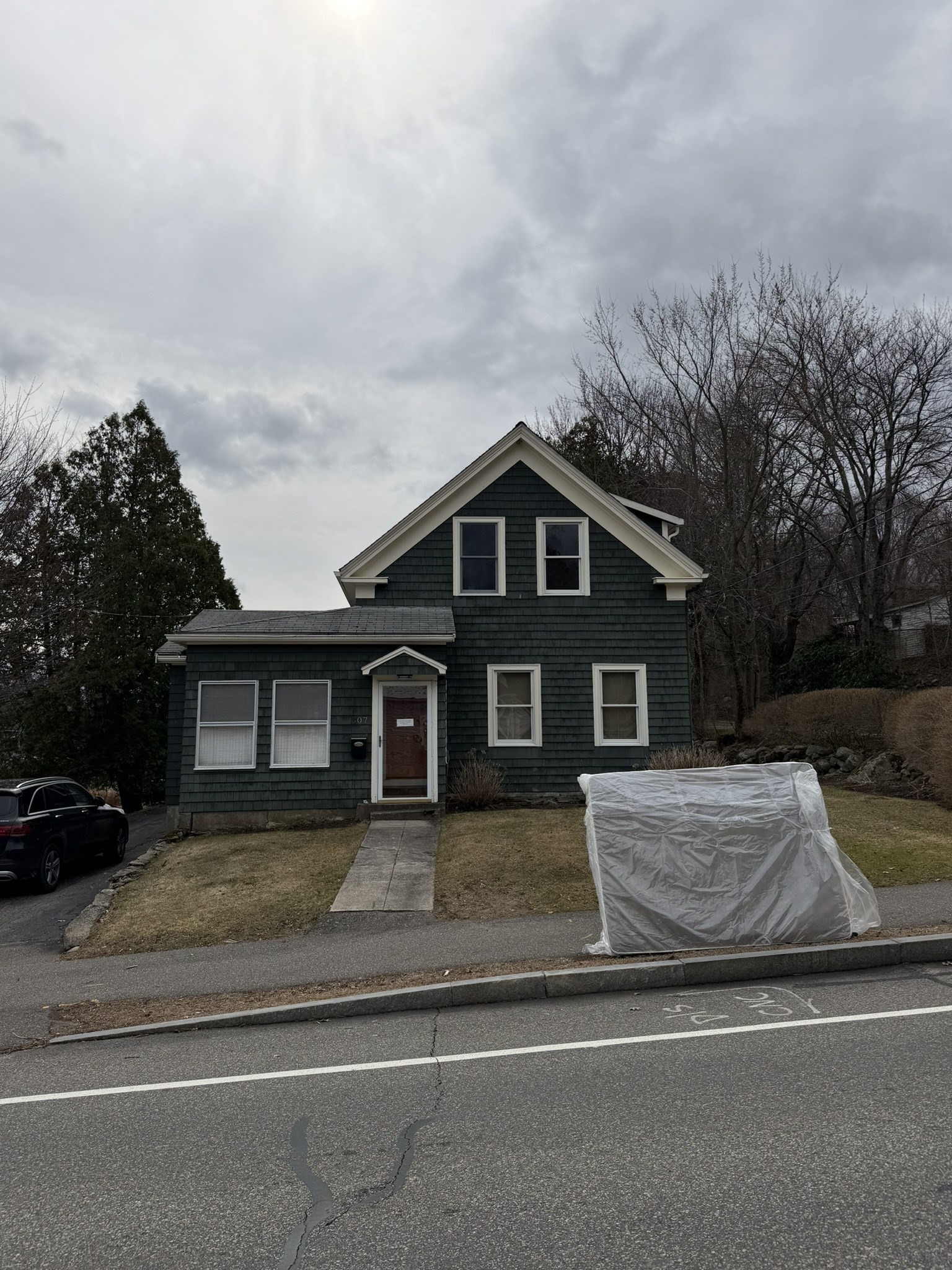 307 Walnut St, Stoughton, MA 02072
