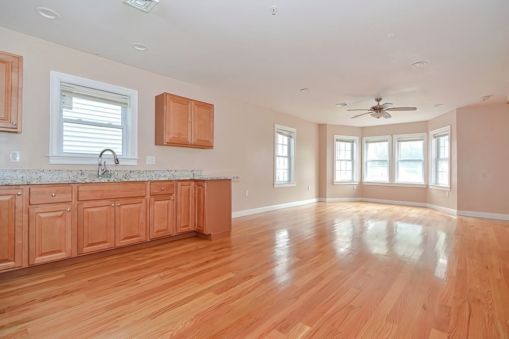 35 Ellington St, Dorchester, Boston, MA 02121 - Image 5