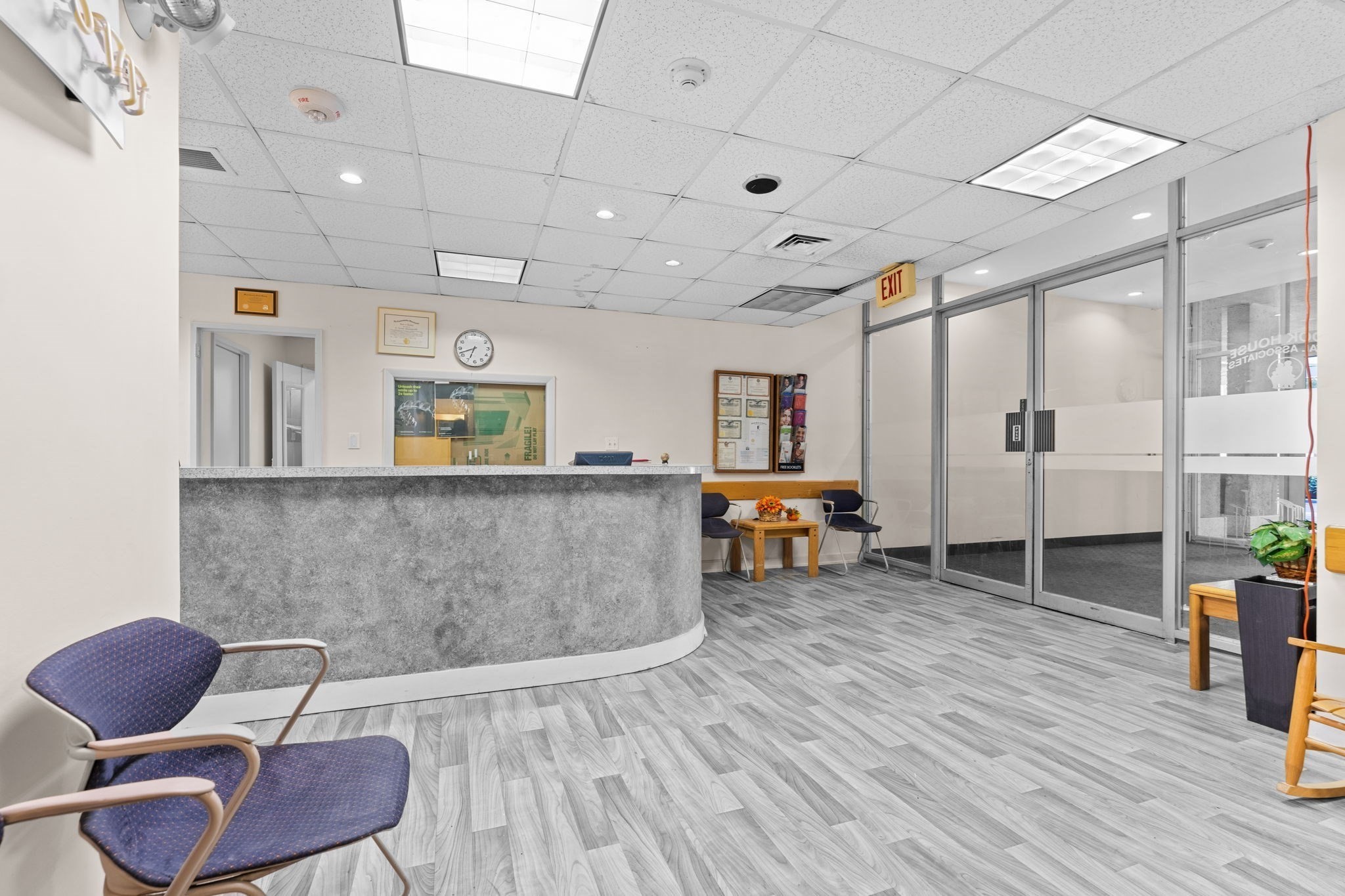 77 Pond Ave Unit NR1, Brookline, MA 02445