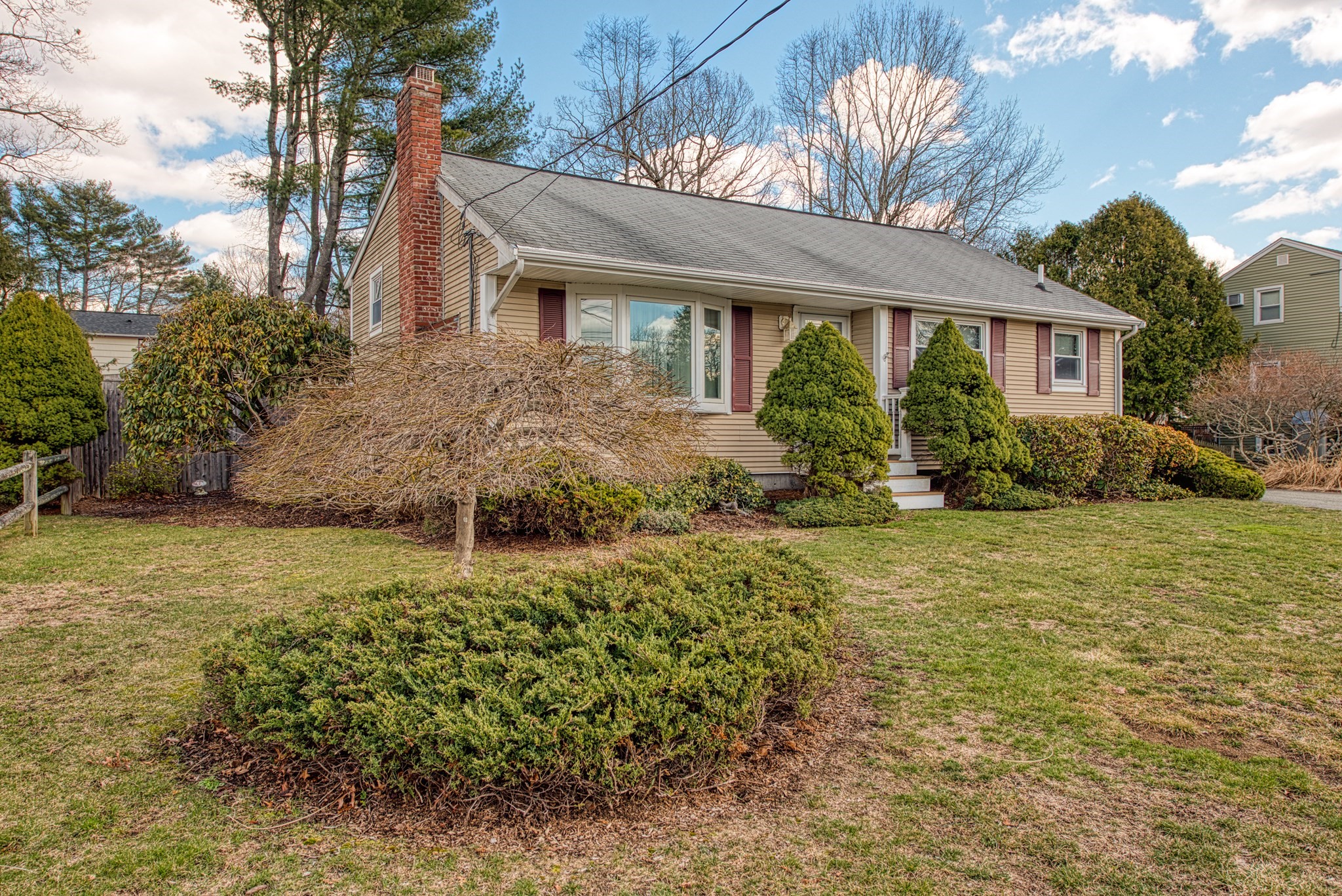 16 Sudbury St, Brockton, MA 02301