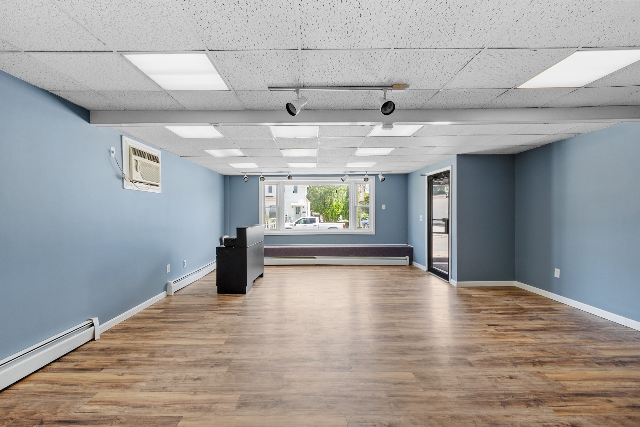 127 Lowell St Unit 127, Methuen, MA 01844