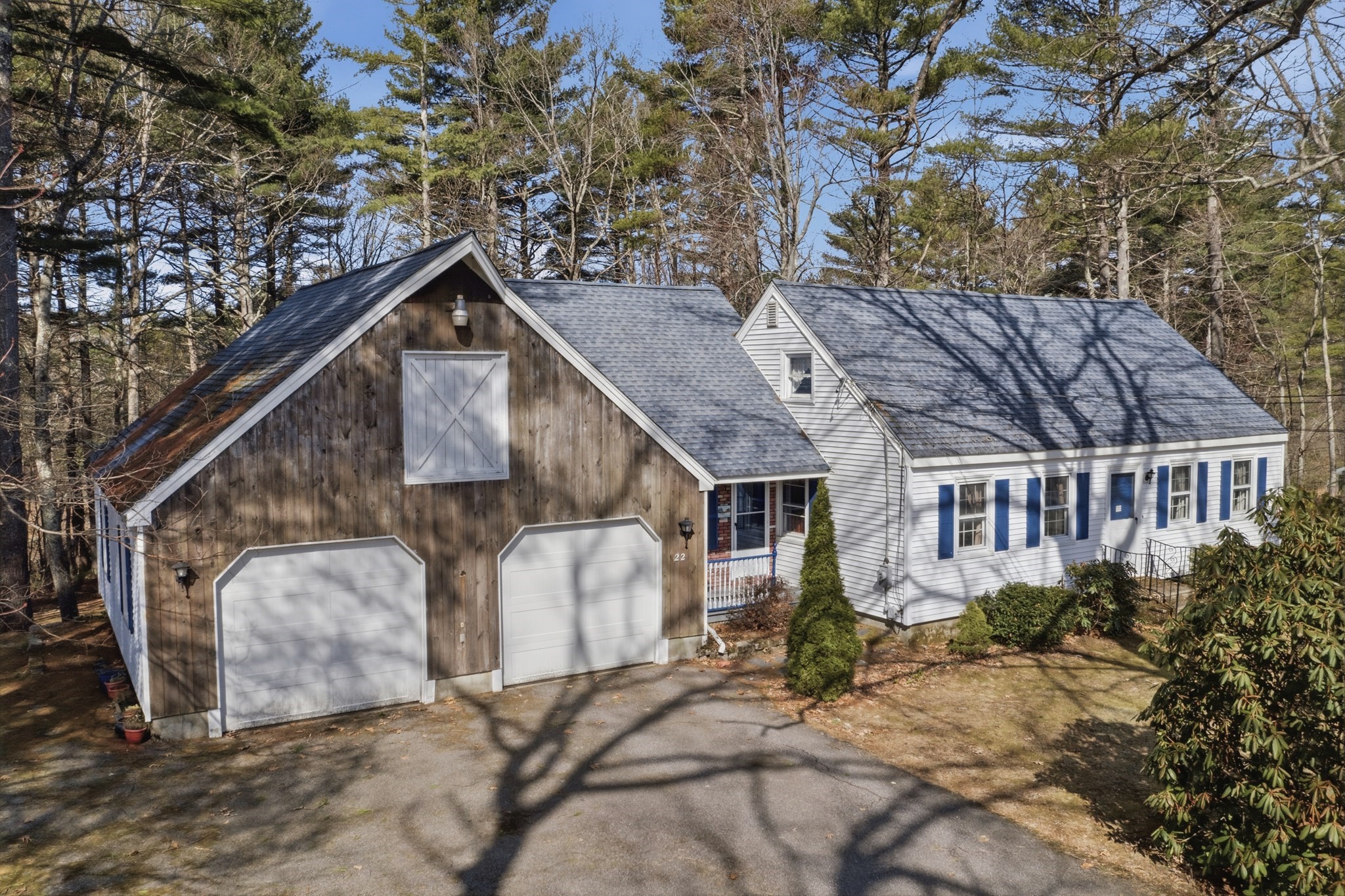 22 Number 10 Schoolhouse Rd, Charlton, MA 01507