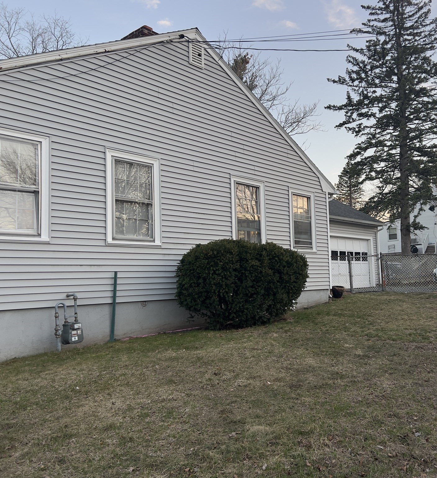 76 Allston St, Lawrence, MA 01841