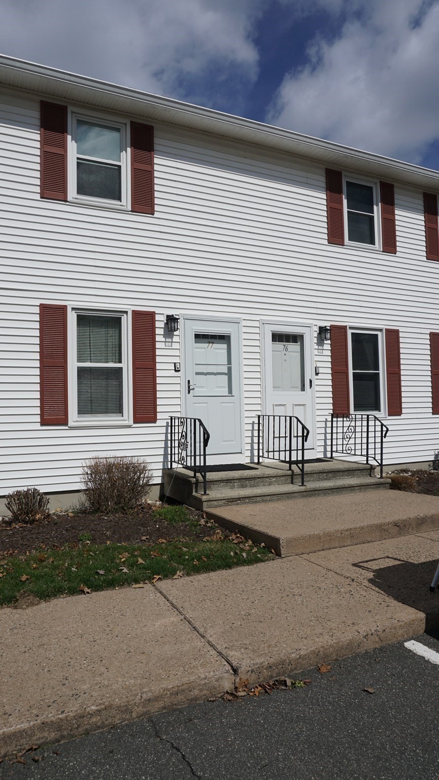 200 Lambert Terrace Unit 77, Chicopee, MA 01020