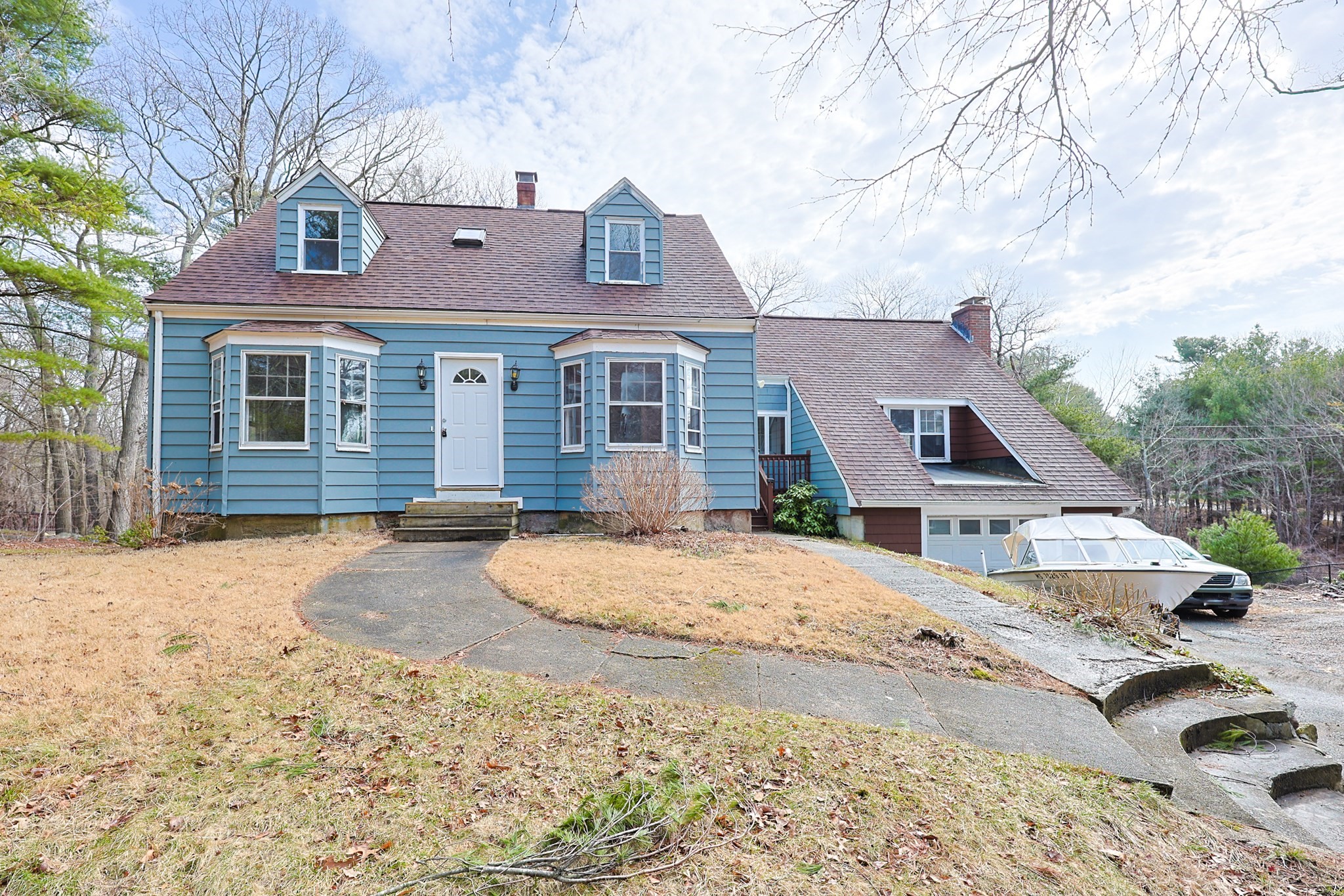 234 York St, Canton, MA 02021