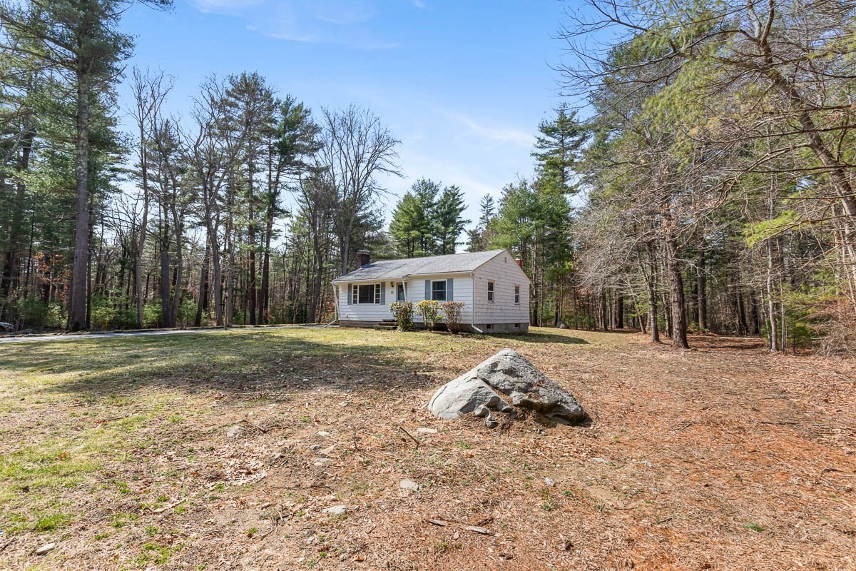 20 Freeman St, Norton, MA 02766