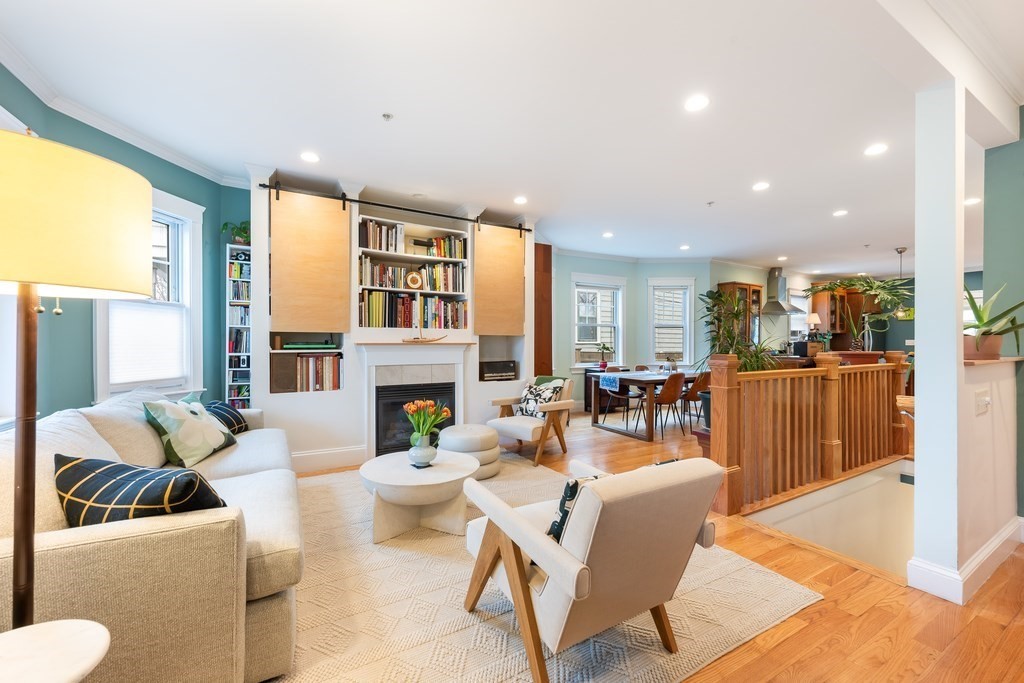 326 Concord Avenue Unit 1, Cambridge, MA 02138