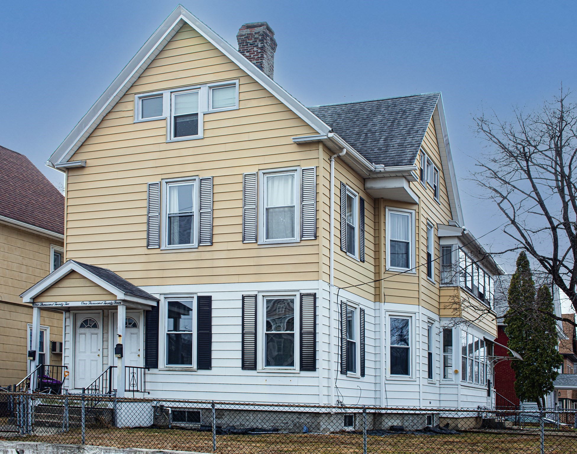 1022 Hampden St, Holyoke, MA 01040