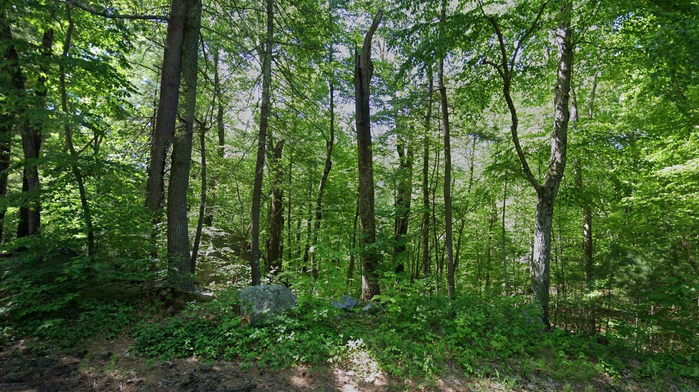 150 Hazel St, Uxbridge, MA 01569