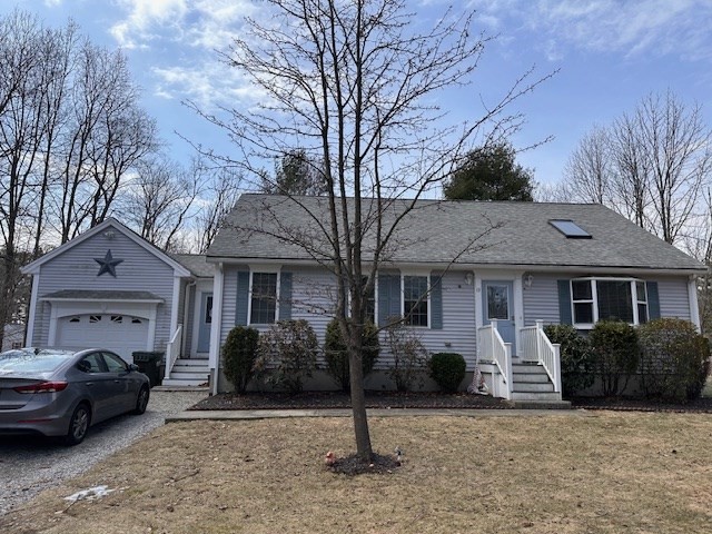13 Stuart St, Oxford, MA 01540