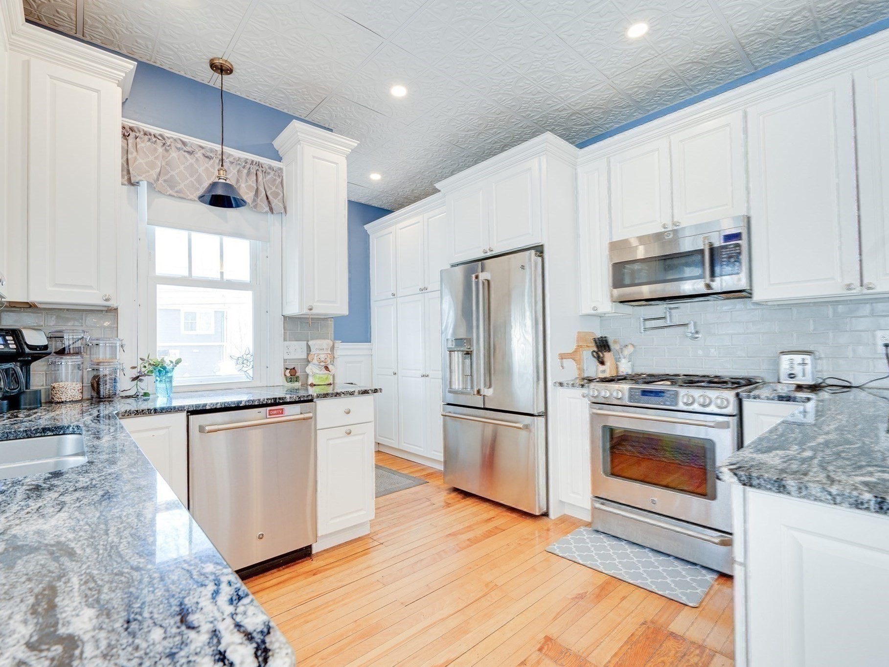 23 Germain St, Worcester, MA 01602 - Image 12