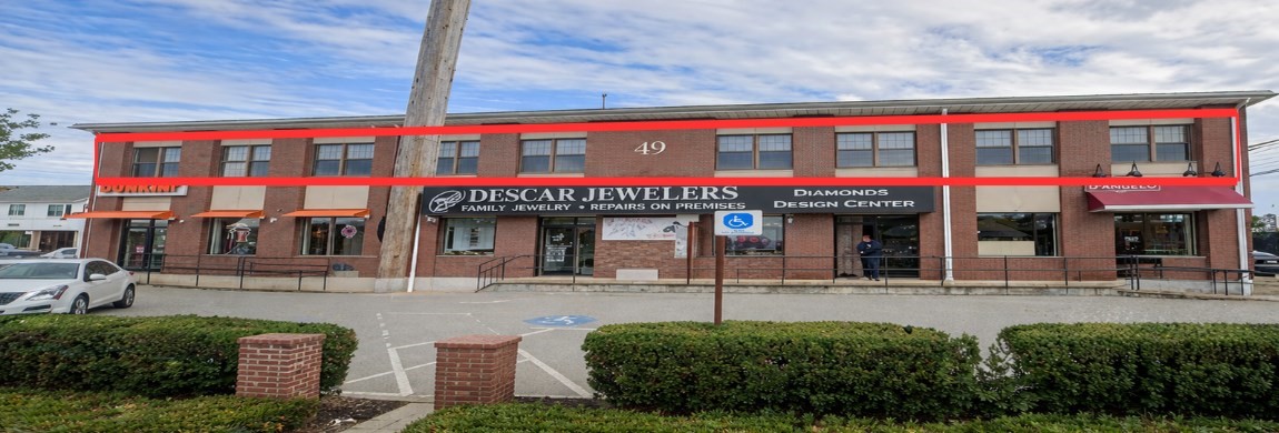 49 River St, Waltham, MA 02453