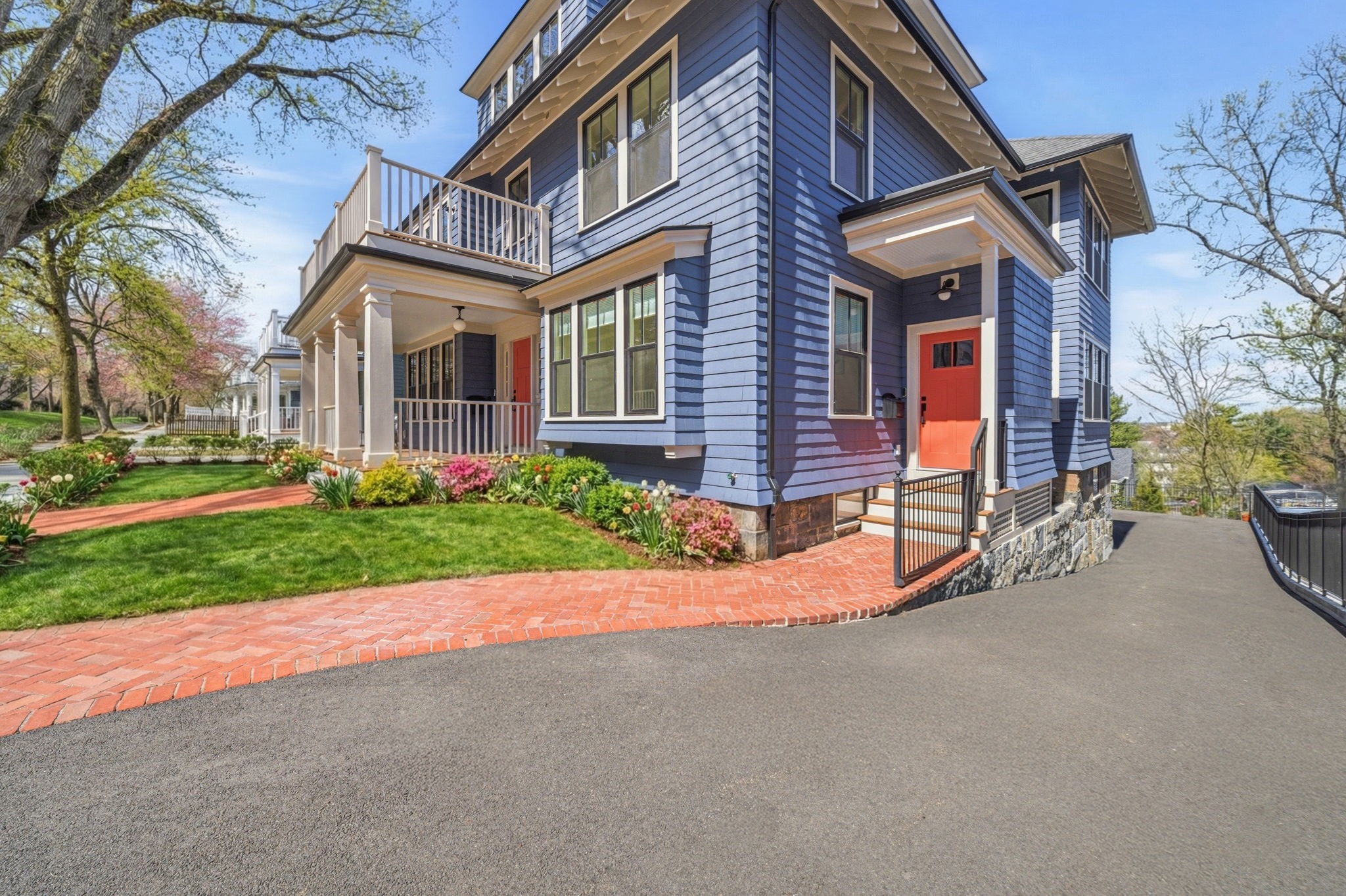 197 Winchester Street Unit 1, Brookline, MA 02446