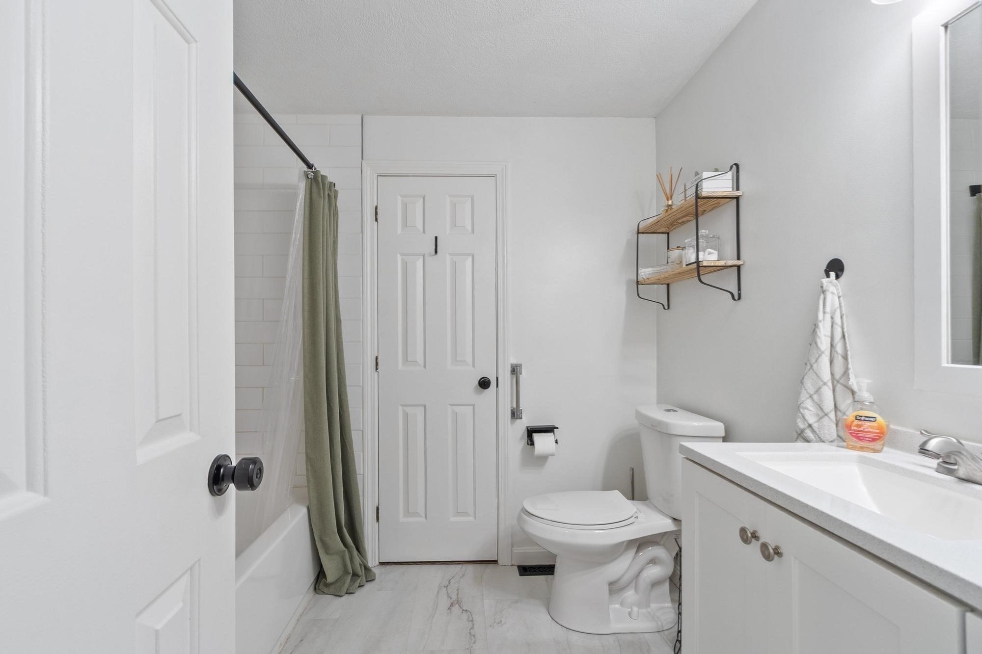 320 Newbury St Unit 704, Danvers, MA 01923 - Image 24
