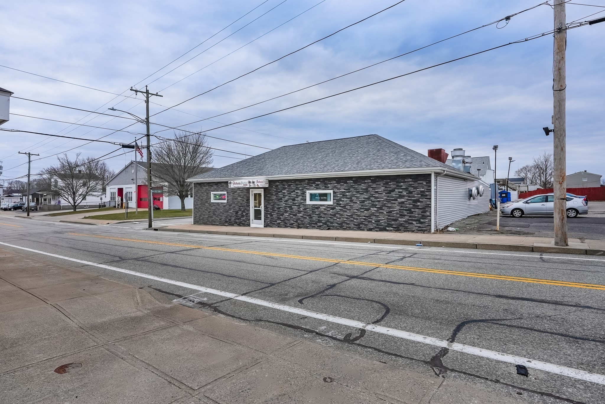 77 Main Road, Tiverton, RI 02878