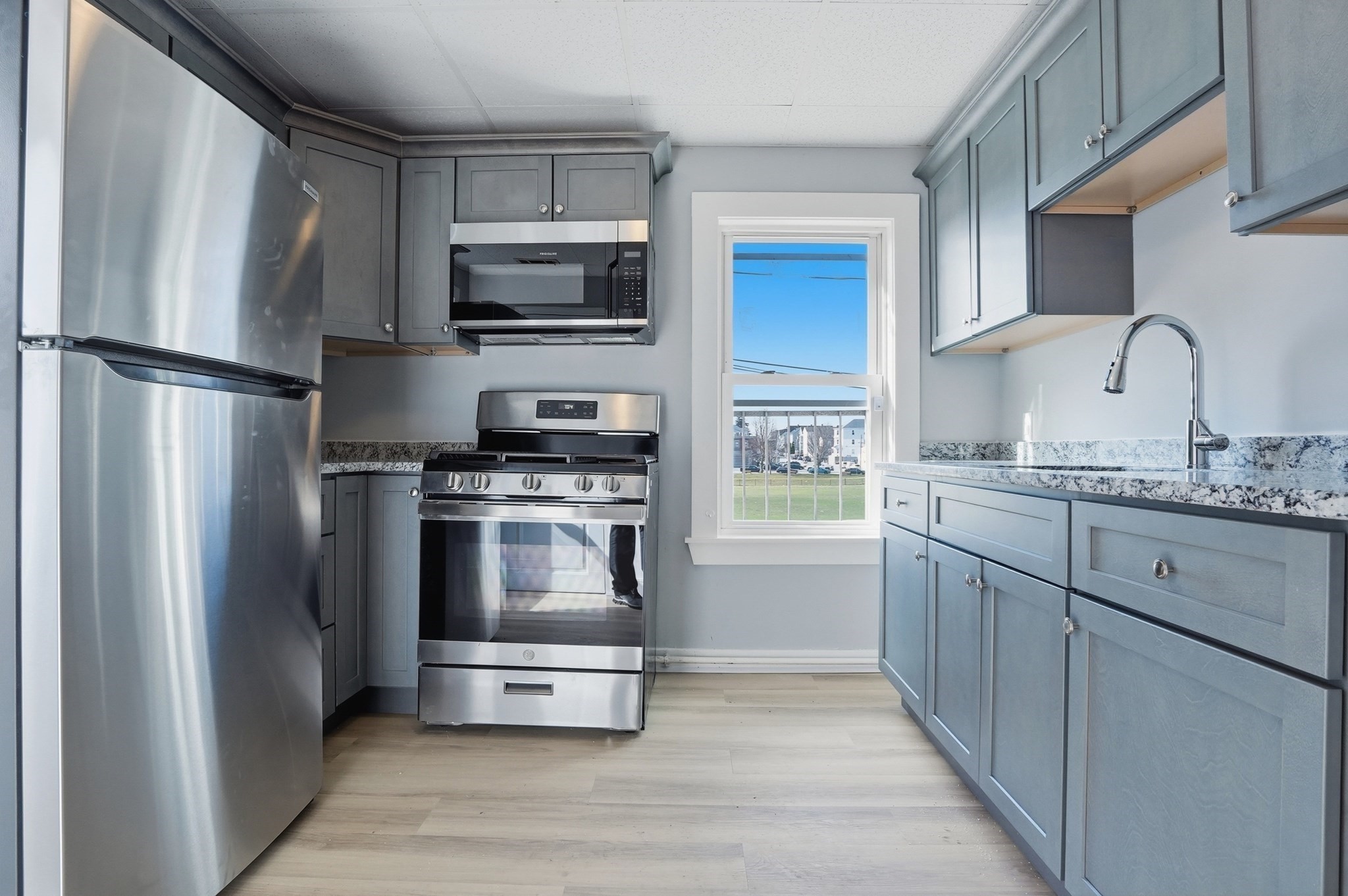 25 Palmer Street, Fall River, MA 02724