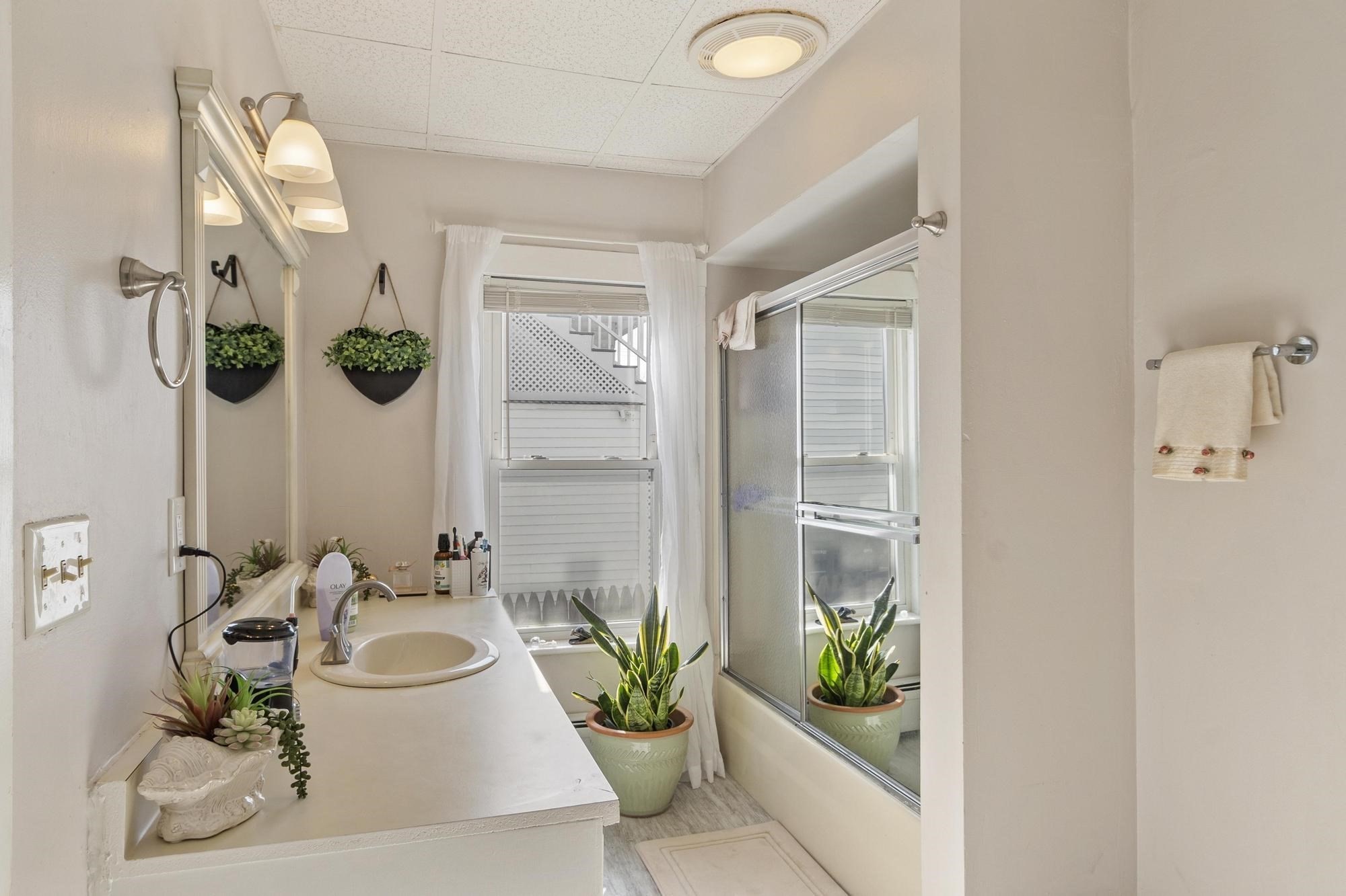 11 Pine Street, Leominster, MA 01453 - Image 14