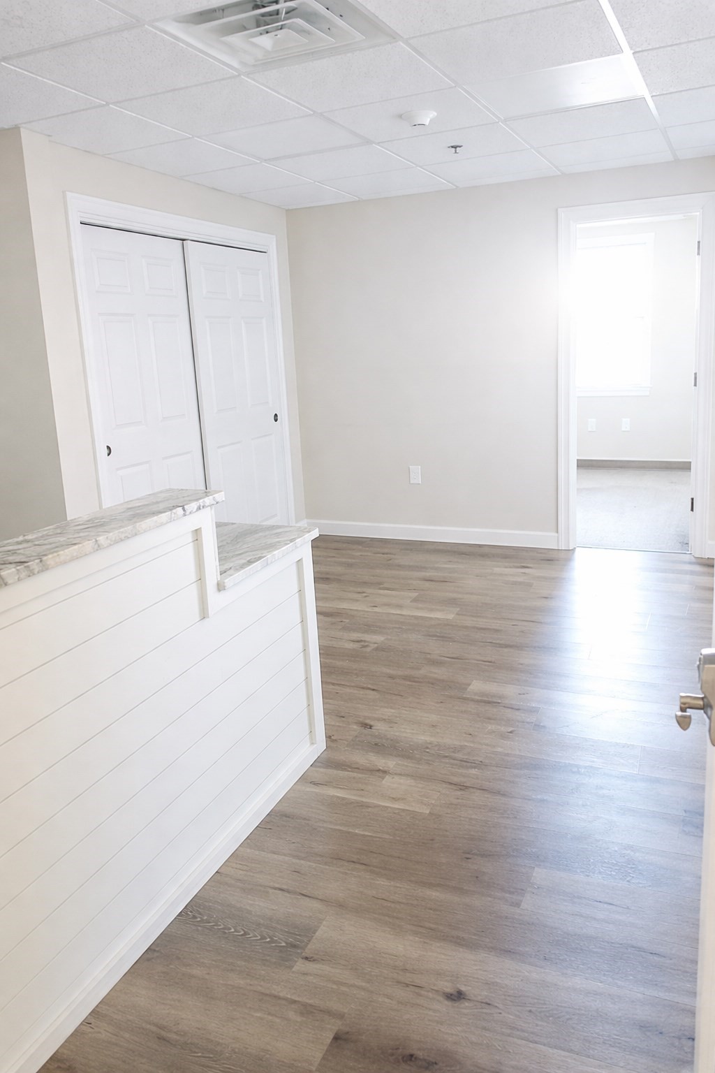 999 Osgood St Unit E, North Andover, MA 01845