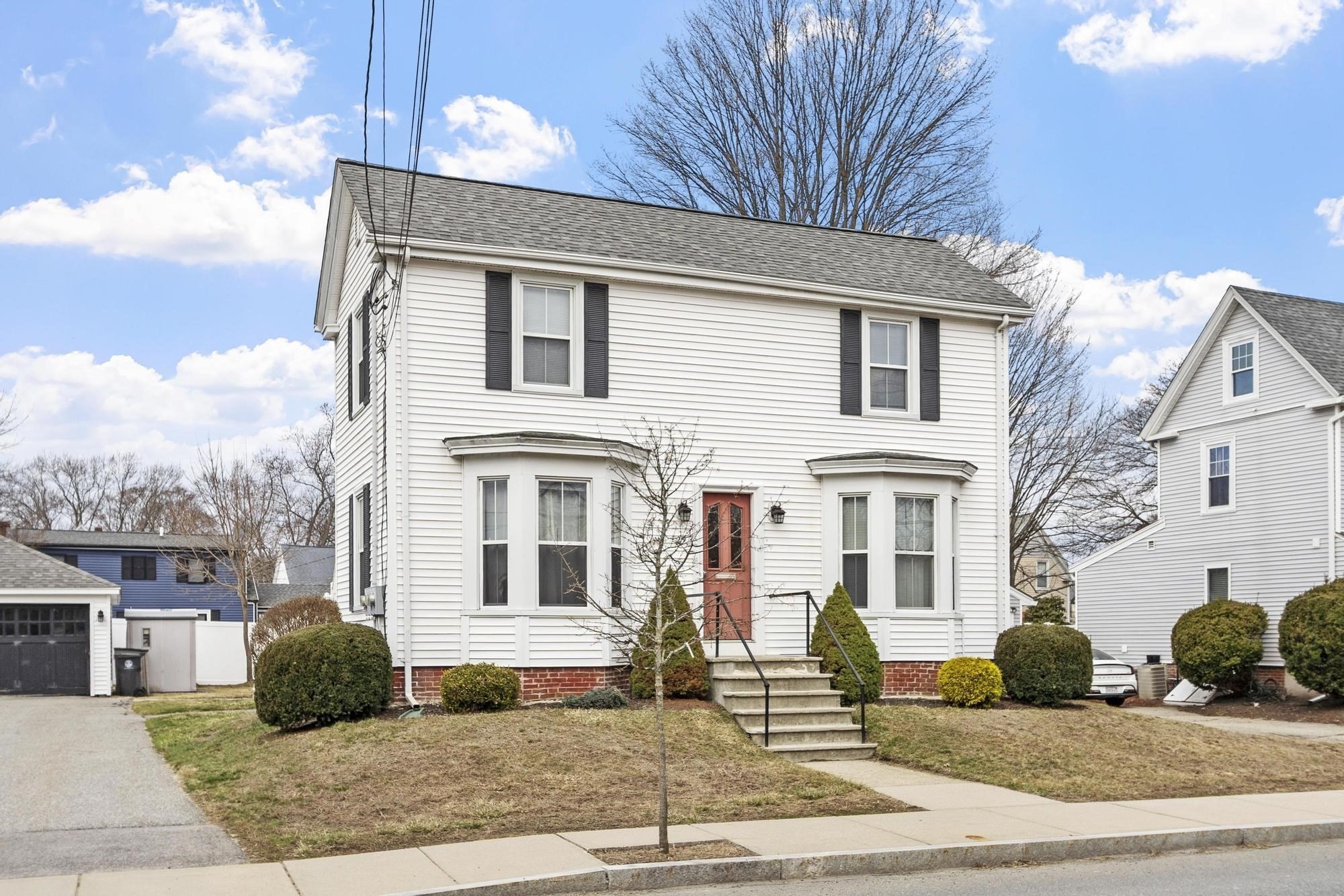 29 Kingsbury Avenue, Haverhill, MA 01835