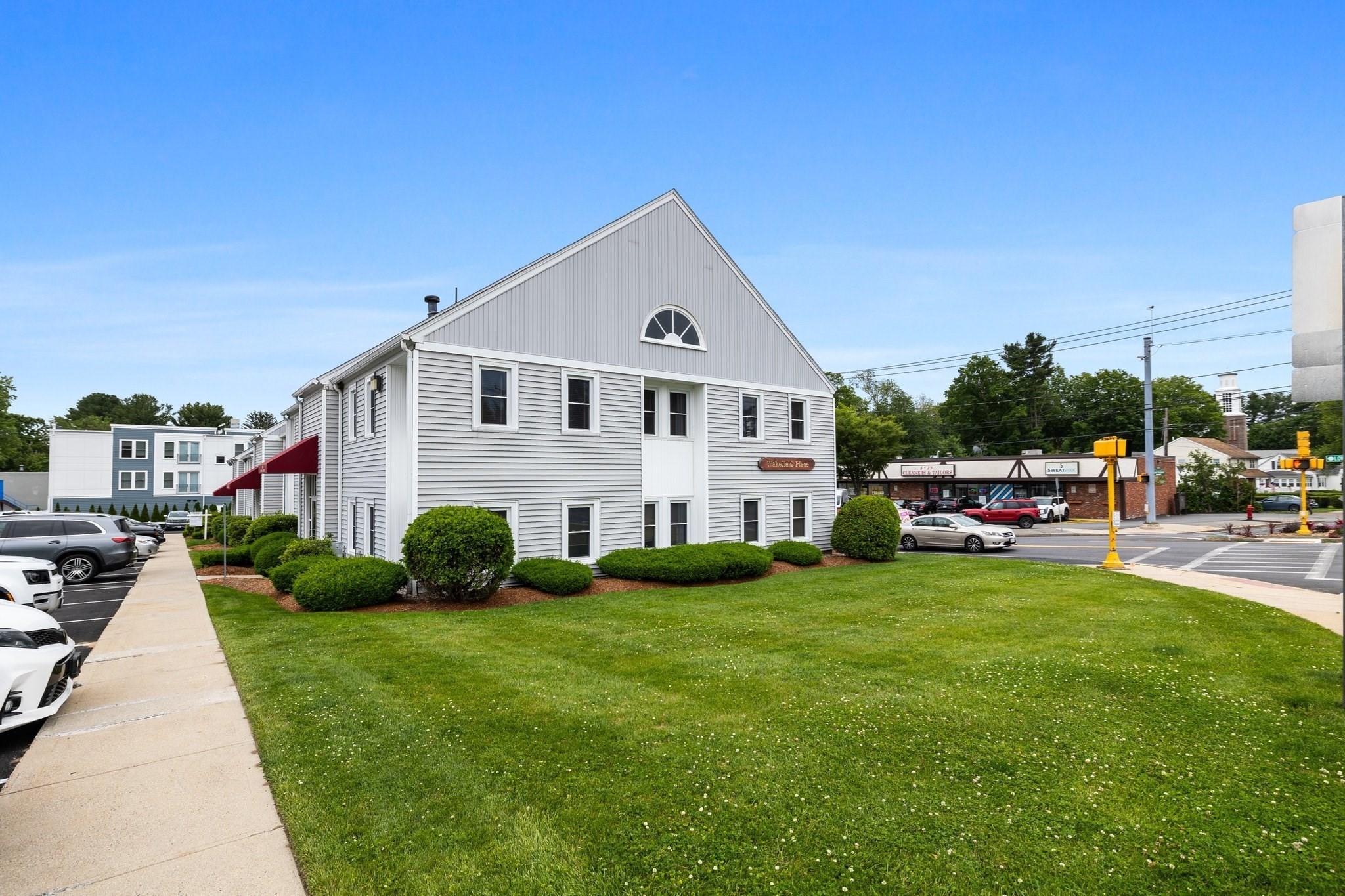 384 Lowell Street Unit 205 & 205B, Wakefield, MA 01880