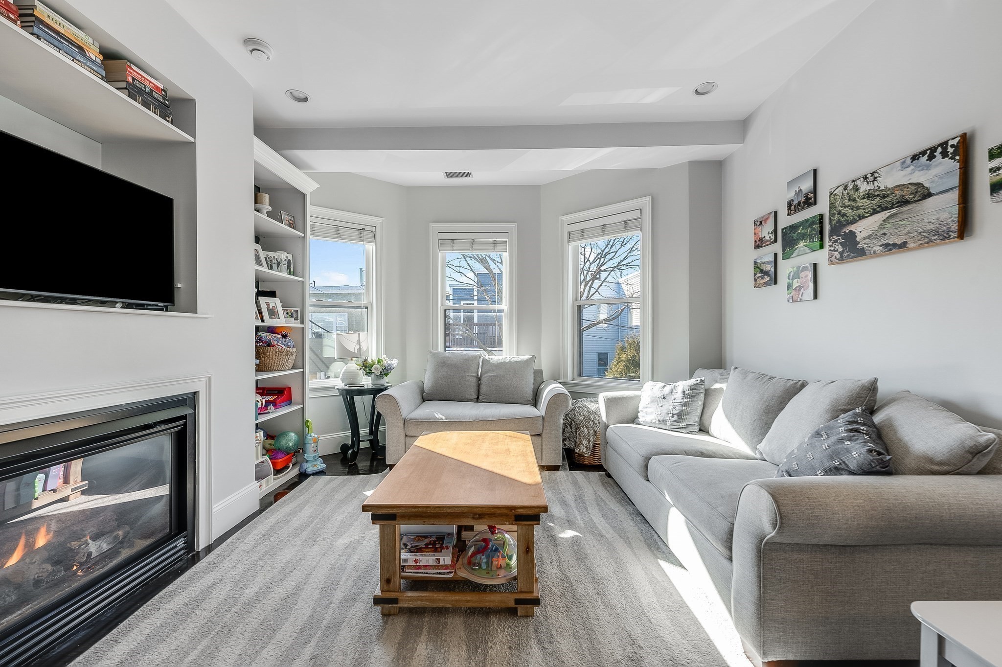 720 E 8th St Unit 2, South Boston, Boston, MA 02127