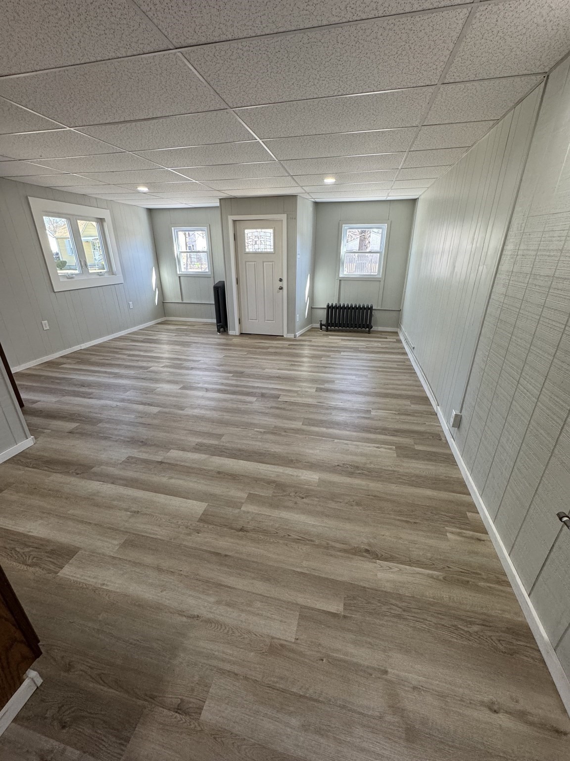 98 Elijah St, Springfield, MA 01109