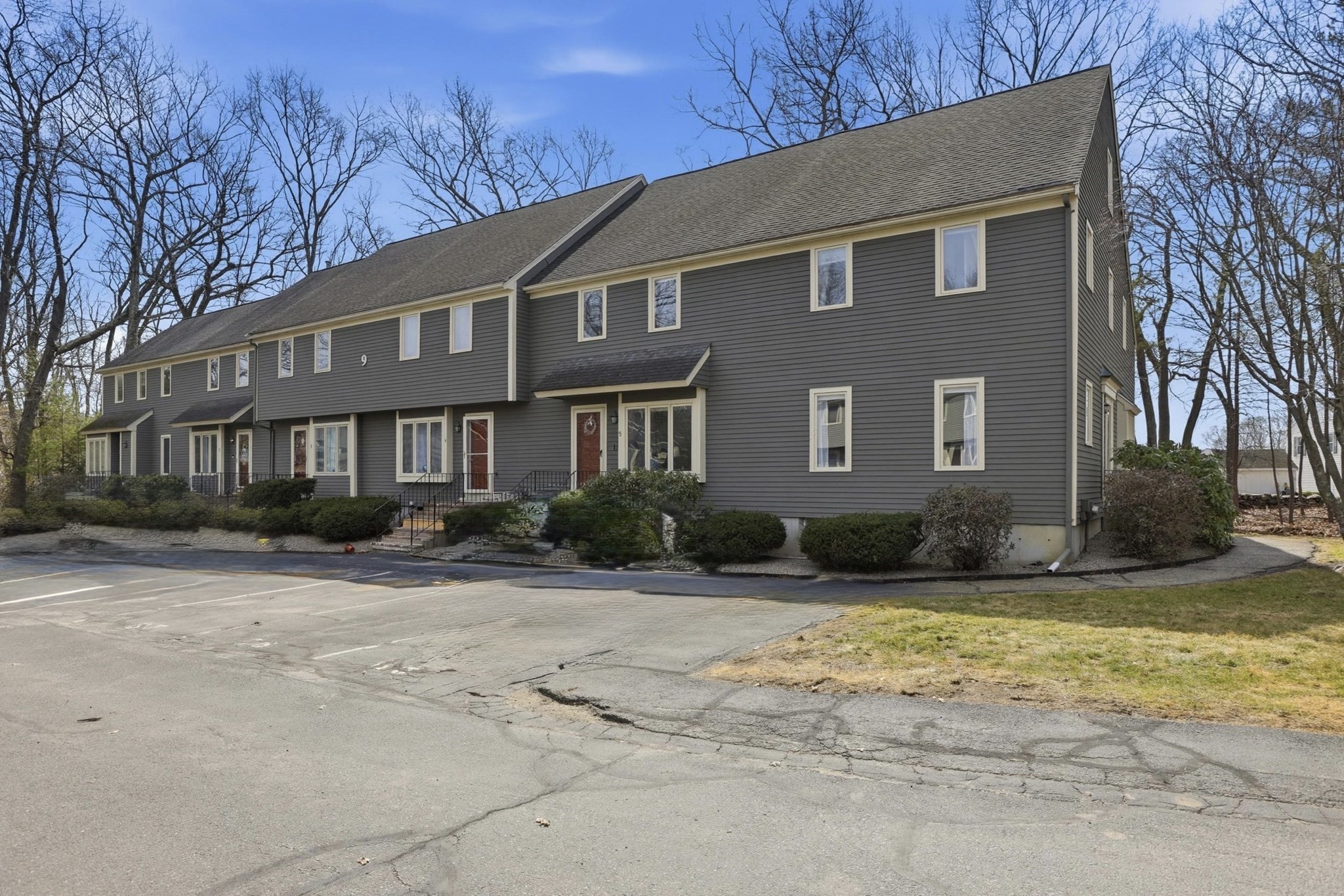 9 Deer Path Unit 5, Maynard, MA 01754