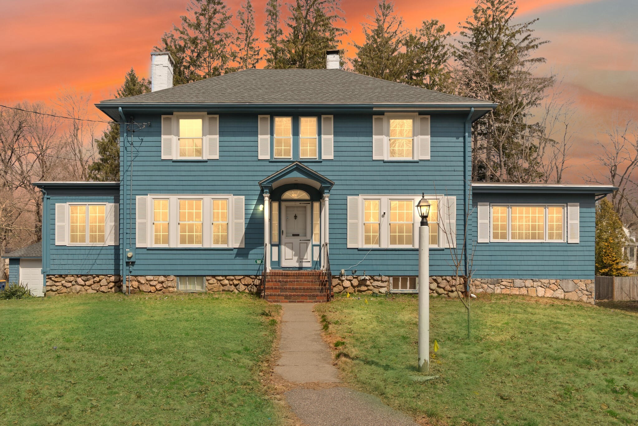 42 Glendale Rd, Sharon, MA 02067