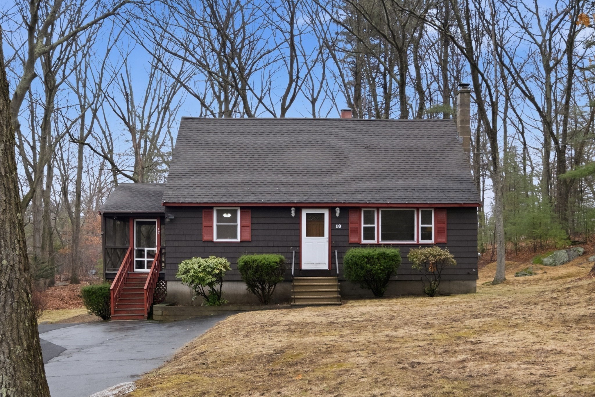 18 Moosewood St, Billerica, MA 01821