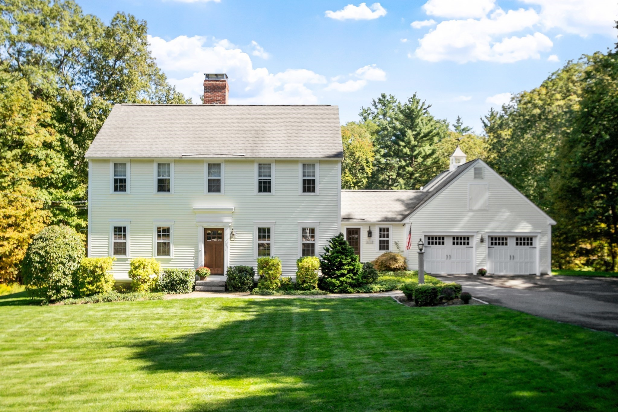 39 Bare Hill Rd, Bolton, MA 01740