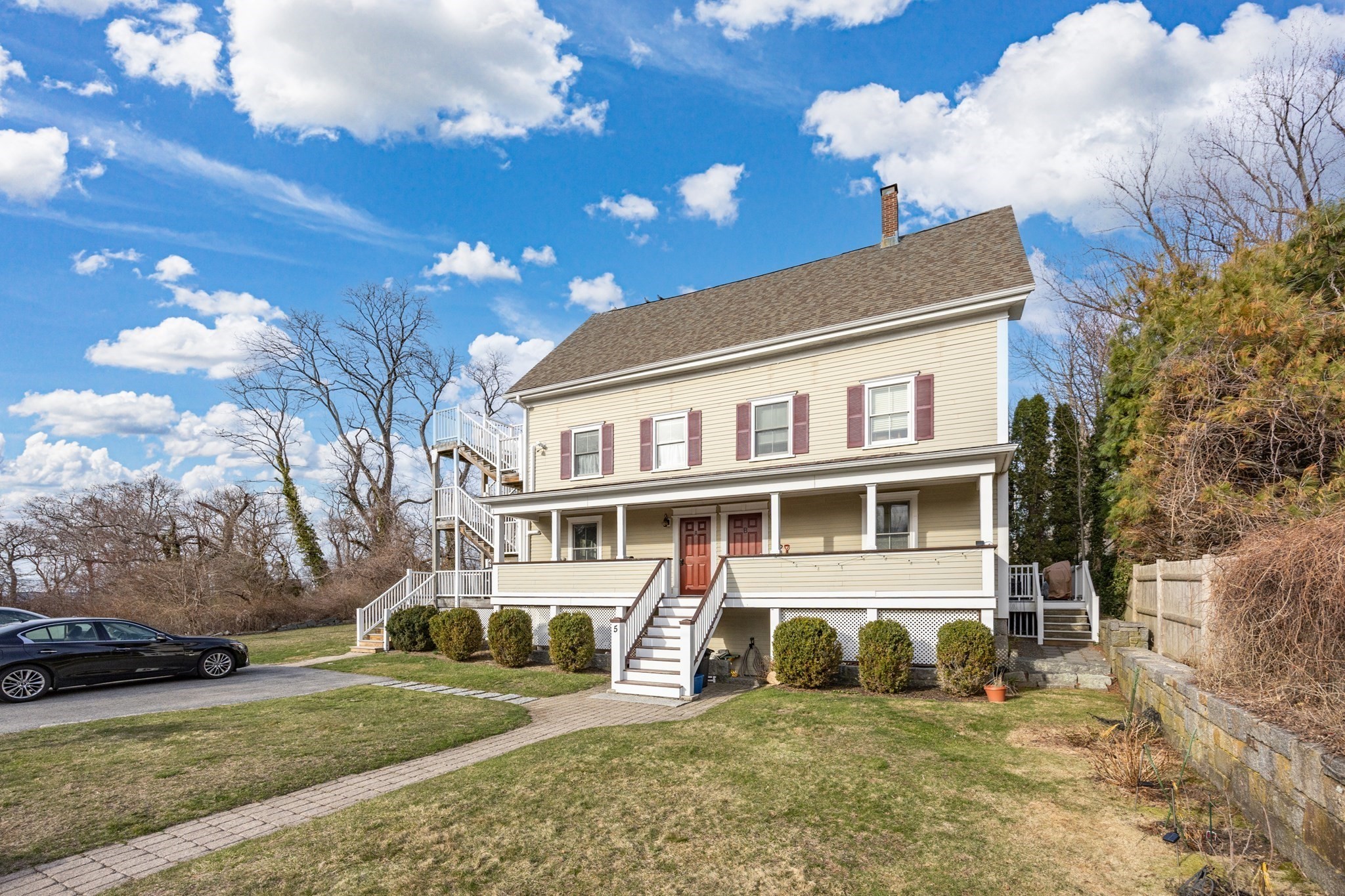 5 Viking St Unit A, Gloucester, MA 01930