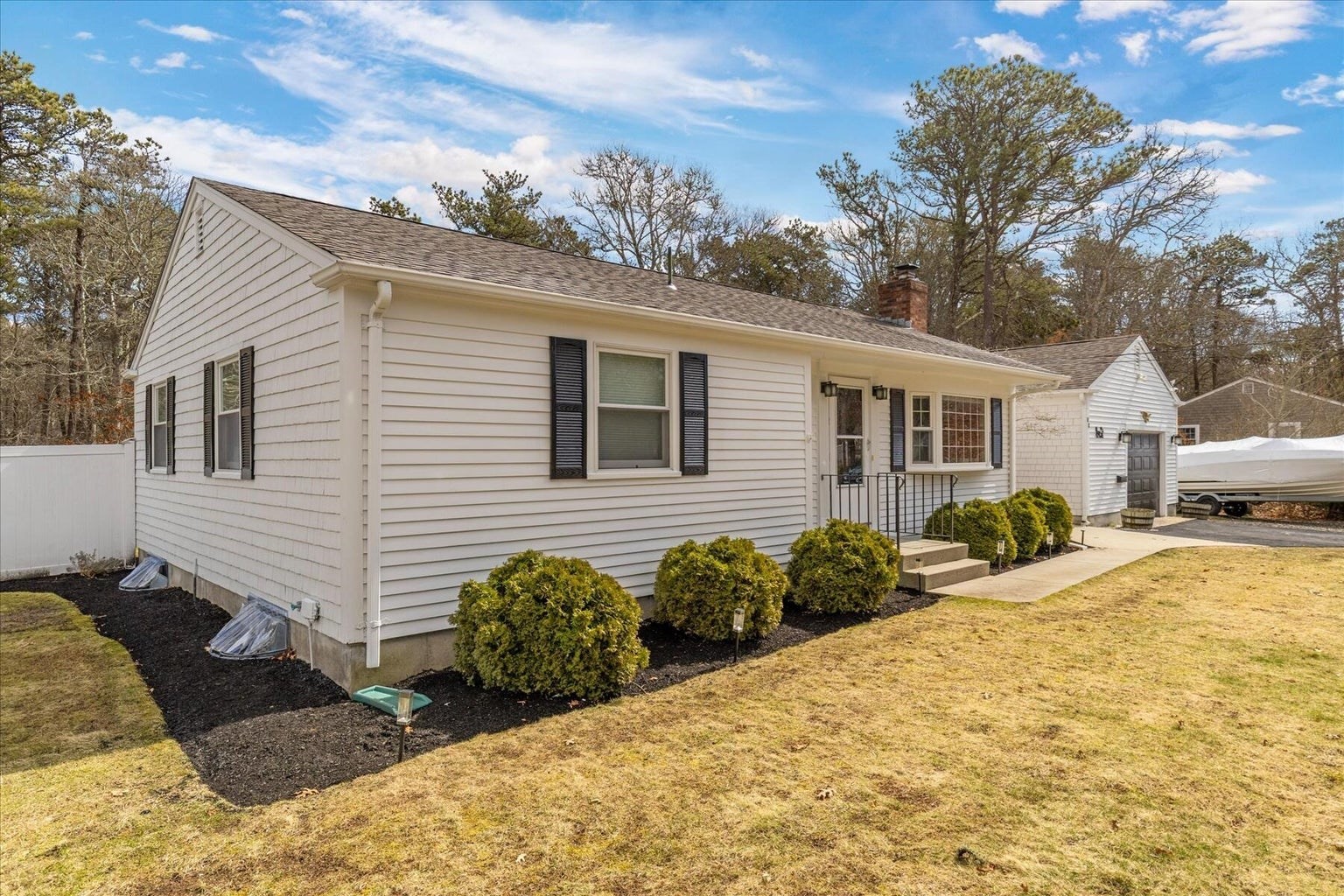 80 Coolidge Rd, Yarmouth, MA 02673