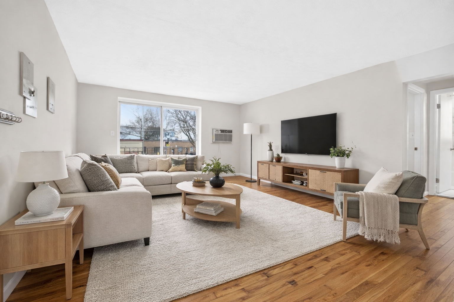 8 Kittredge St Unit 10, Roslindale, Boston, MA 02131