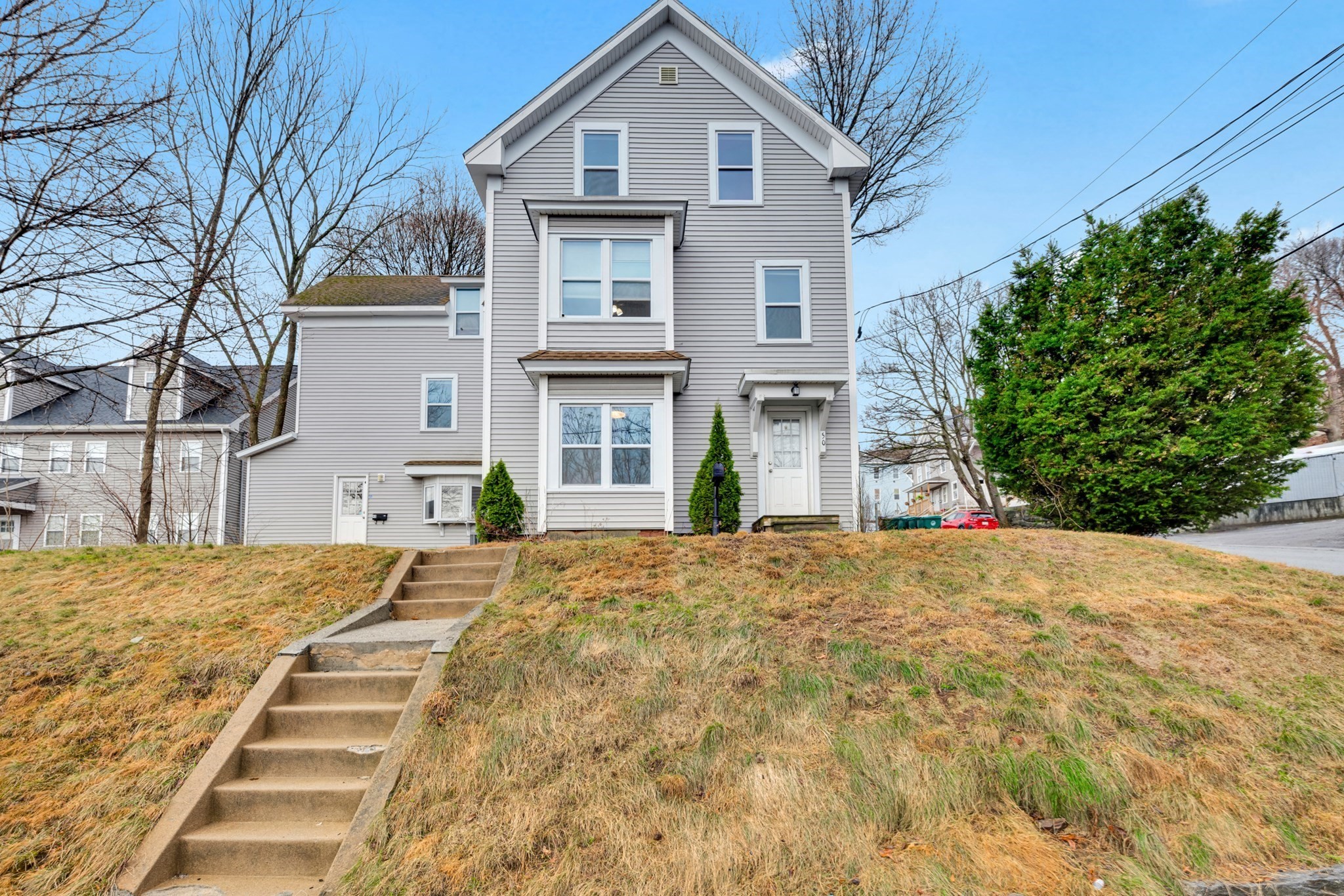 48 Nashua St, Fitchburg, MA 01420