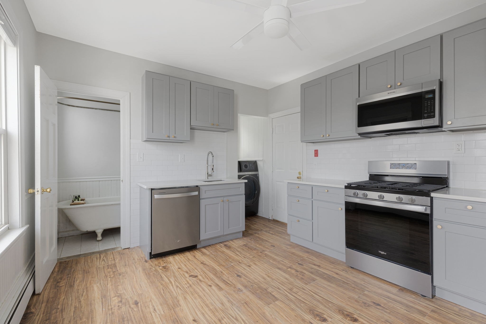 26 Plymouth Unit 3, Cambridge, MA 02141