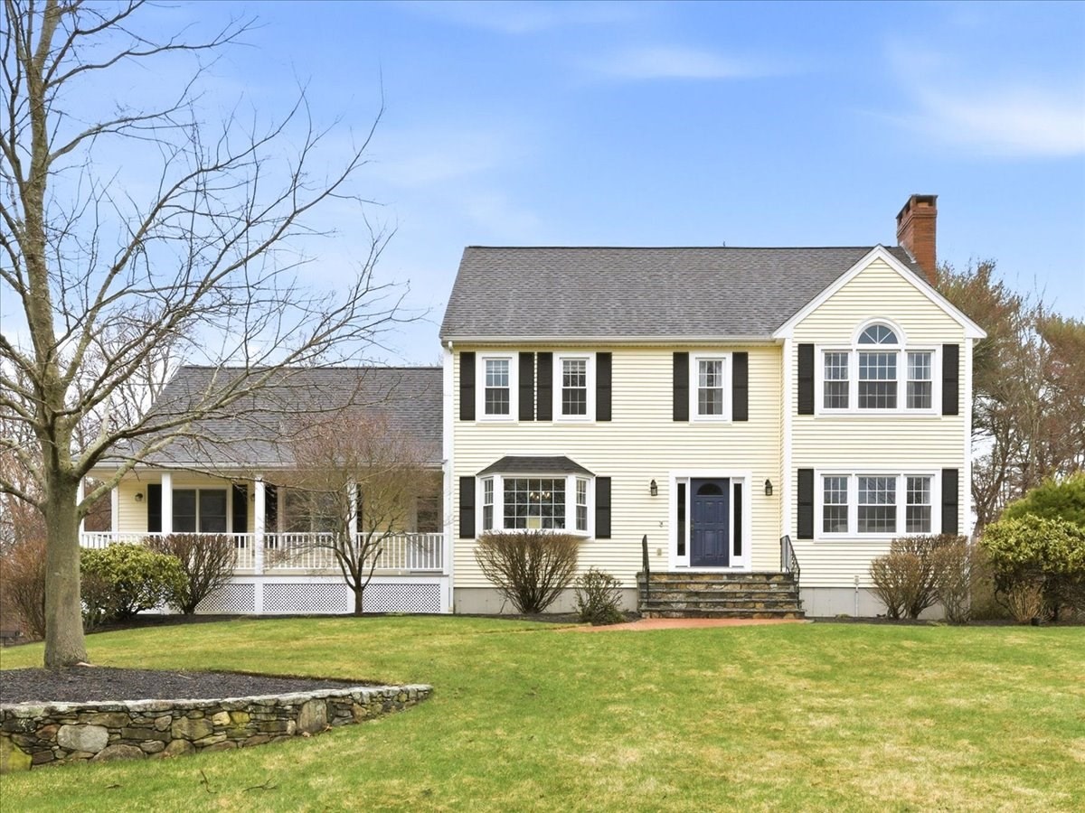 38 Old Farm Road, Abington, MA 02351