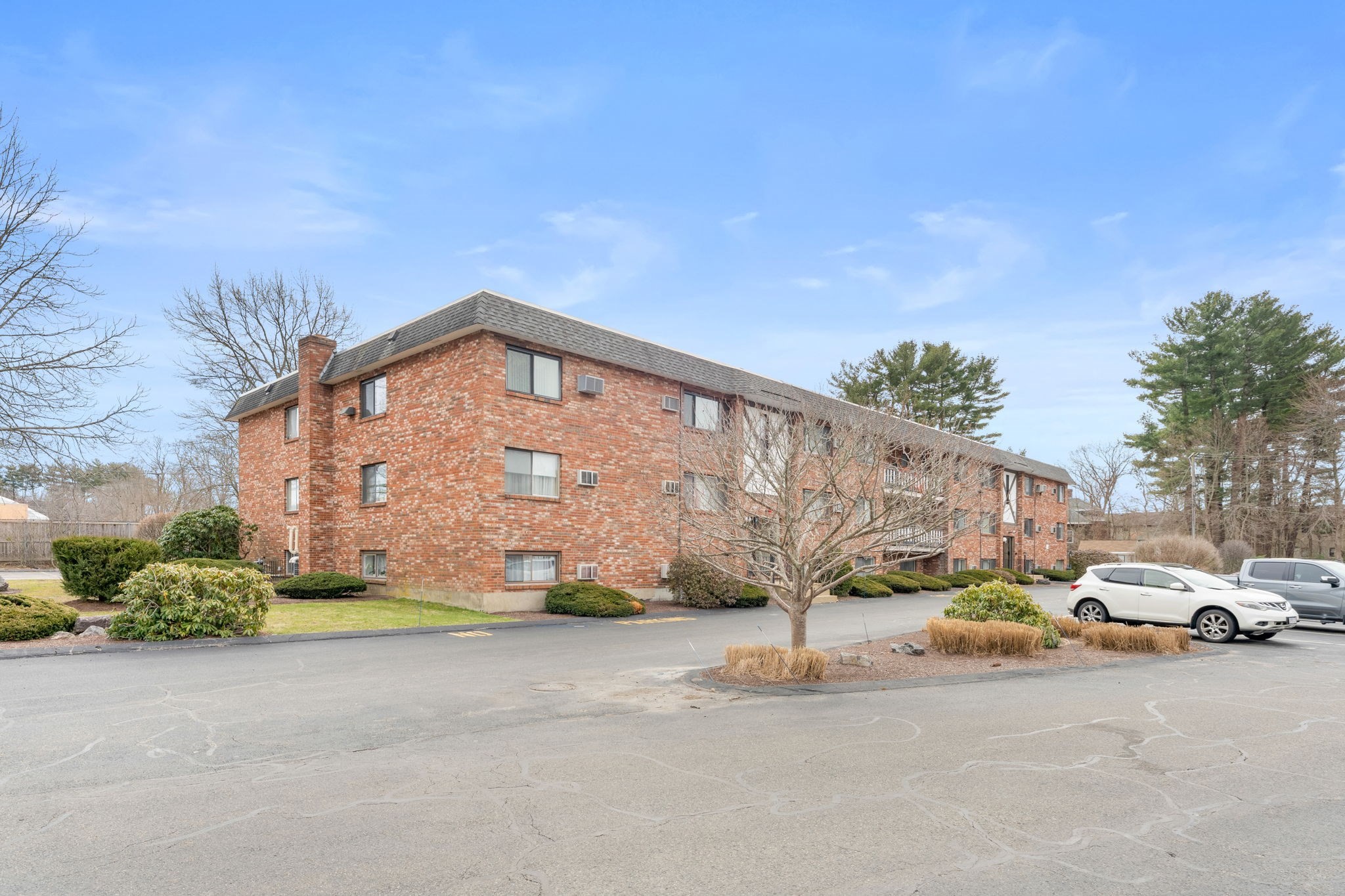 65 McCormick Ter Unit 10, Stoughton, MA 02072