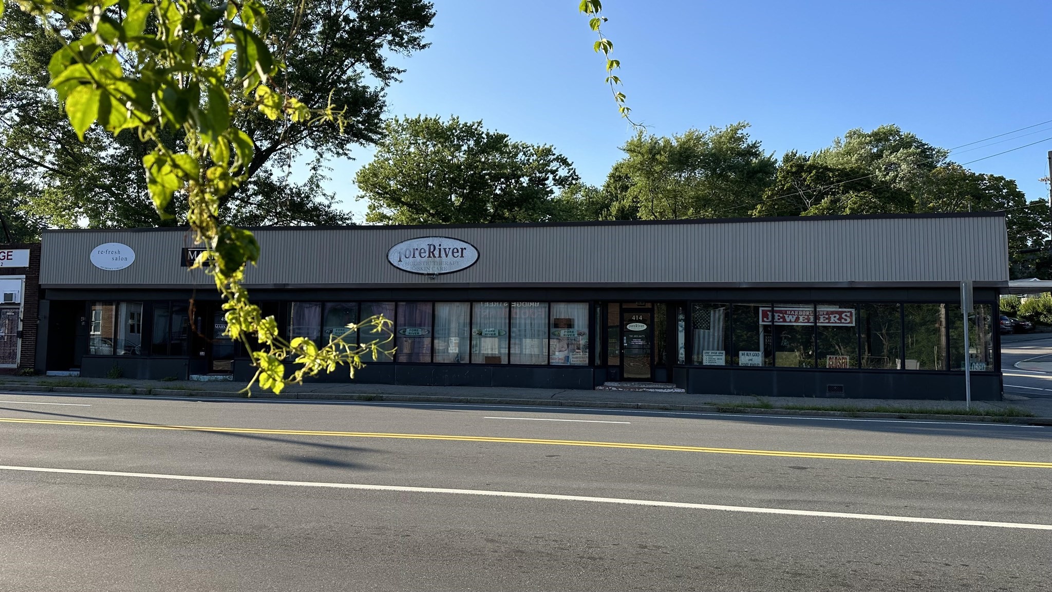 408 Bridge St, Weymouth, MA 02191