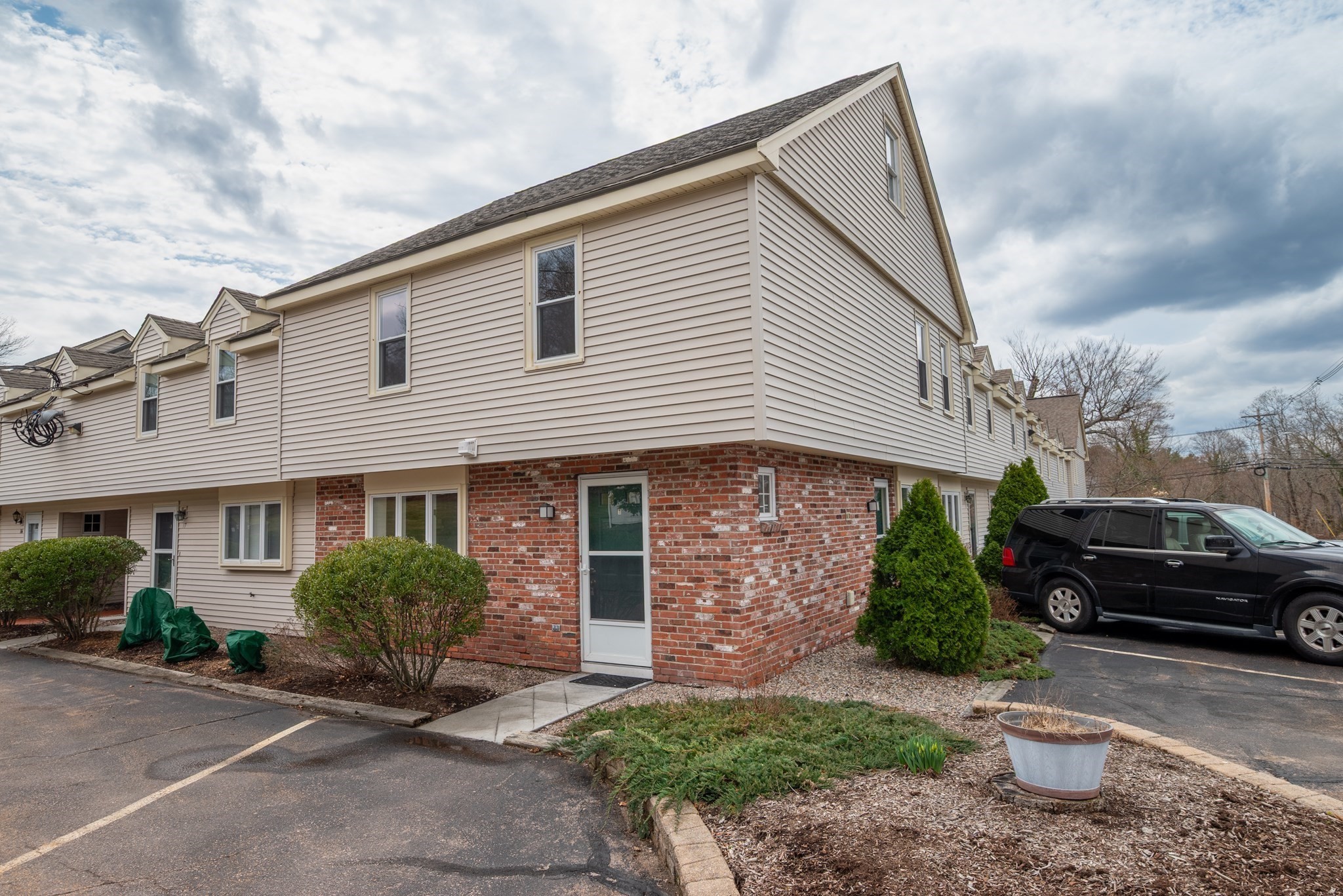 265 Park Street Unit 1, North Attleboro, MA 02760