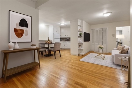 290 Commonwealth Ave, Apt A