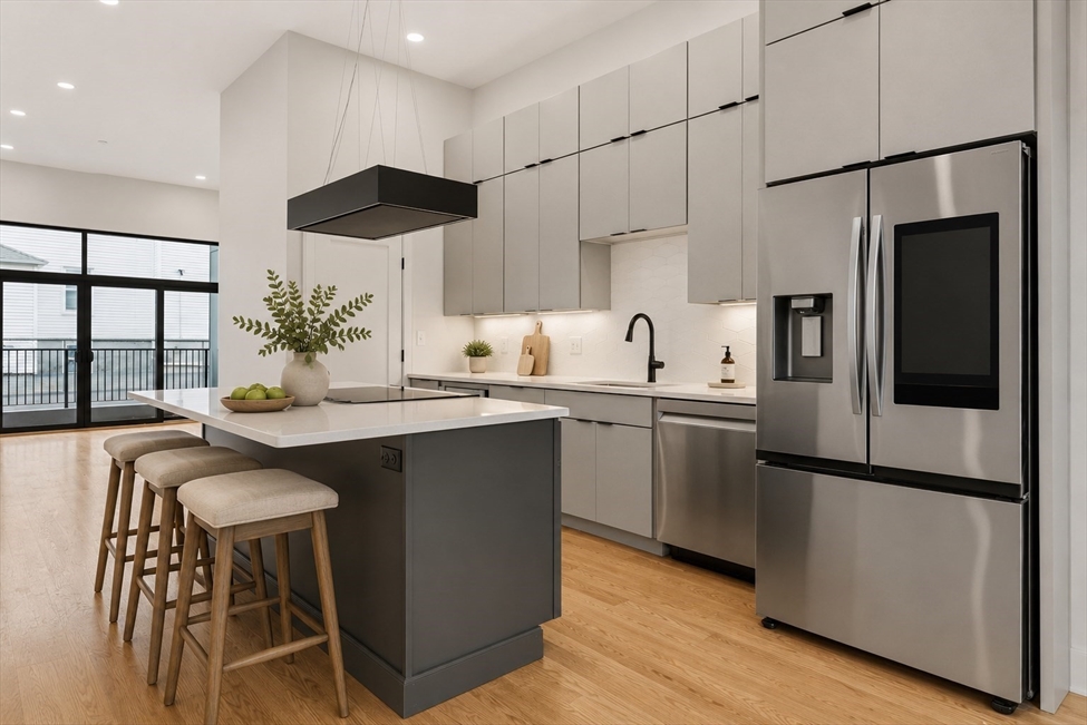 421 High St, Medford, MA Image 2